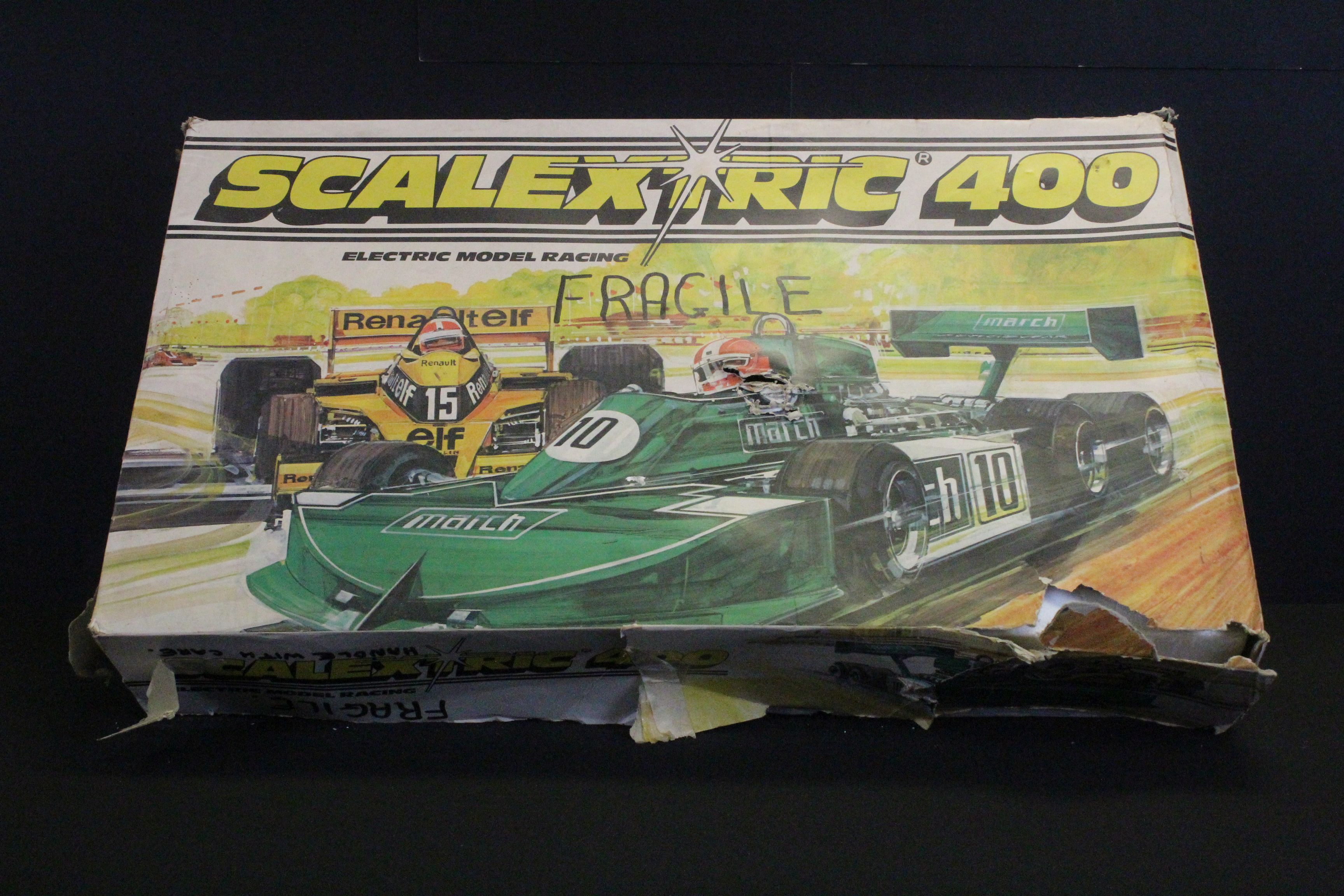 Scalextric - Two boxed Scalextric 400 electric model racing sets with slot cars (C587 - missing - Image 9 of 22