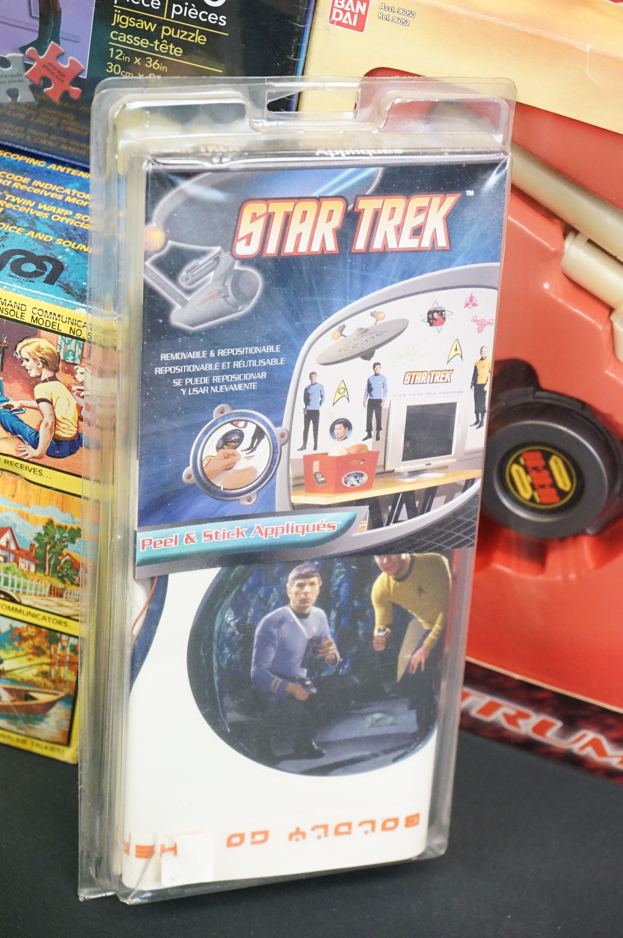10 Boxed Sci Fi related figures & accessories featuring Star Trek and Gerry Anderson to include Star - Image 10 of 15