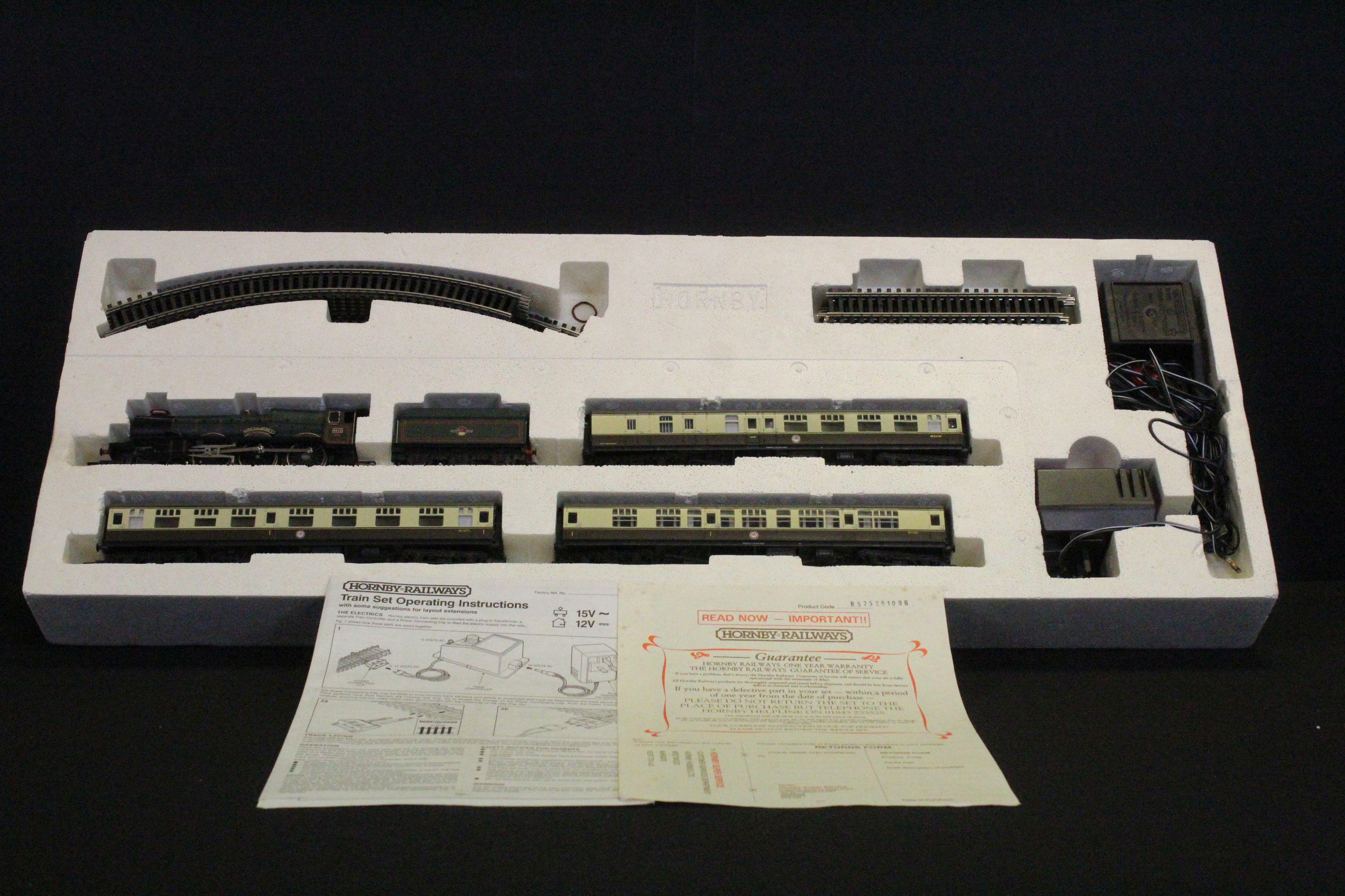 Two boxed Hornby OO gauge train sets to include R826 Cornish Riviera Express and R1040 The - Image 5 of 17