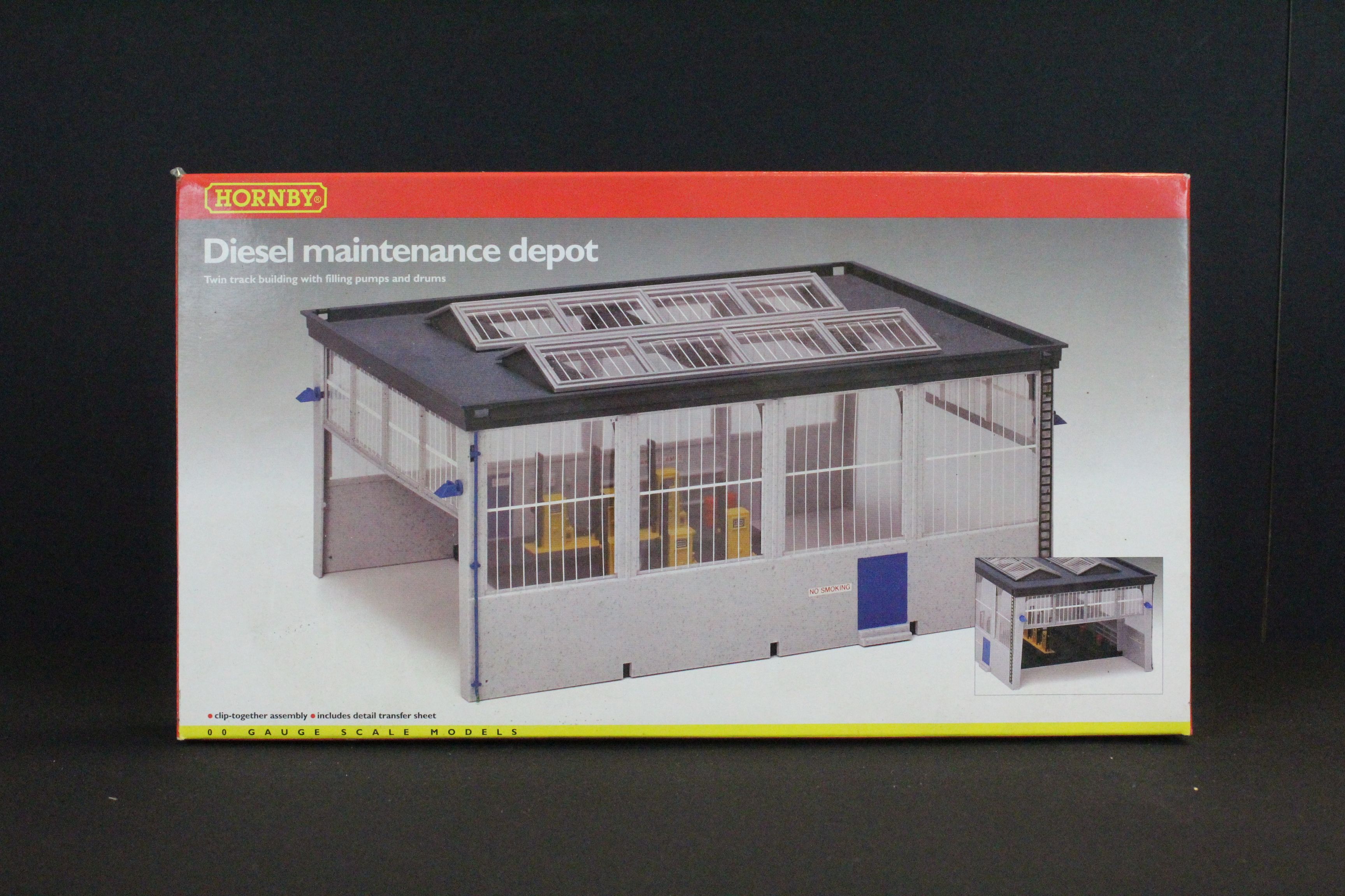 Quantity of boxed Hornby OO gauge accessories to include R8012 HM 2000 Power Controller, R8013 HM - Image 4 of 8