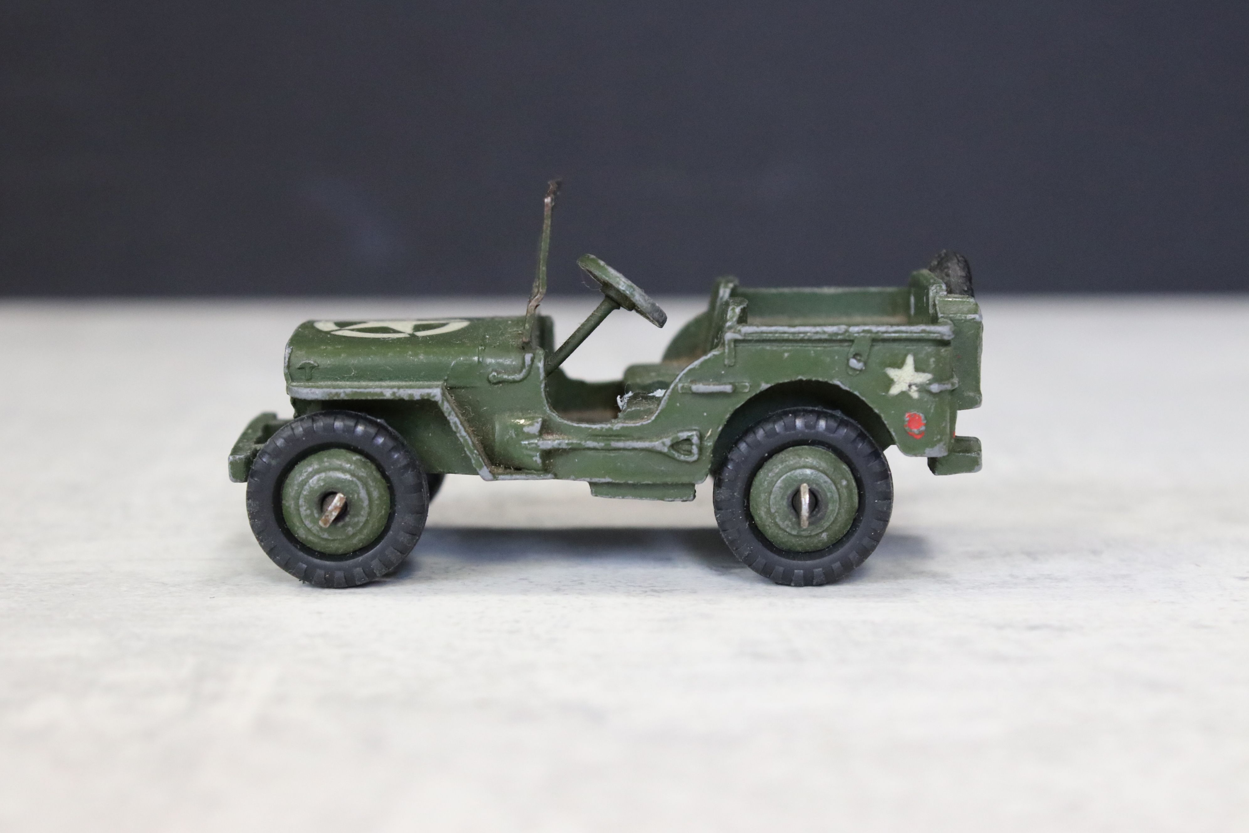 35 Boxed diecast models, mainly military-related, to include Corgi, NewRay, Dinky, Welly, Atlas - Image 10 of 11