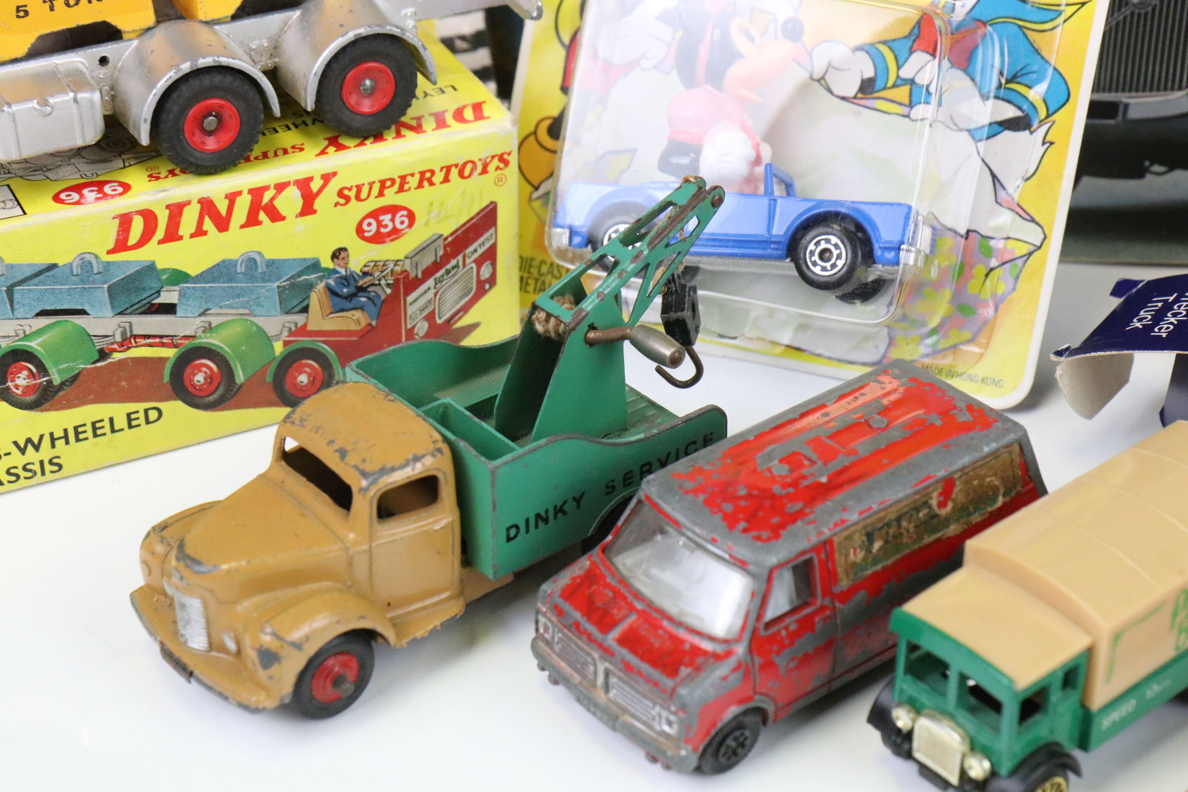 Quantity of diecast models to include boxed Dinky Supertoys 936 Leyland 8 Wheeled Chassis with 3 x - Image 2 of 10