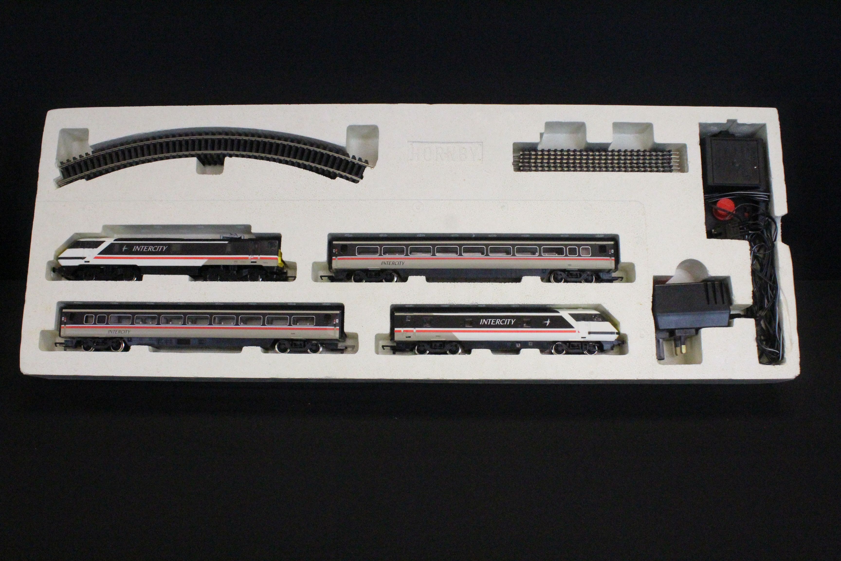 Two boxed Hornby OO gauge electric train sets to include R1001 Flying Scotsman and R824 Intercity - Image 4 of 9