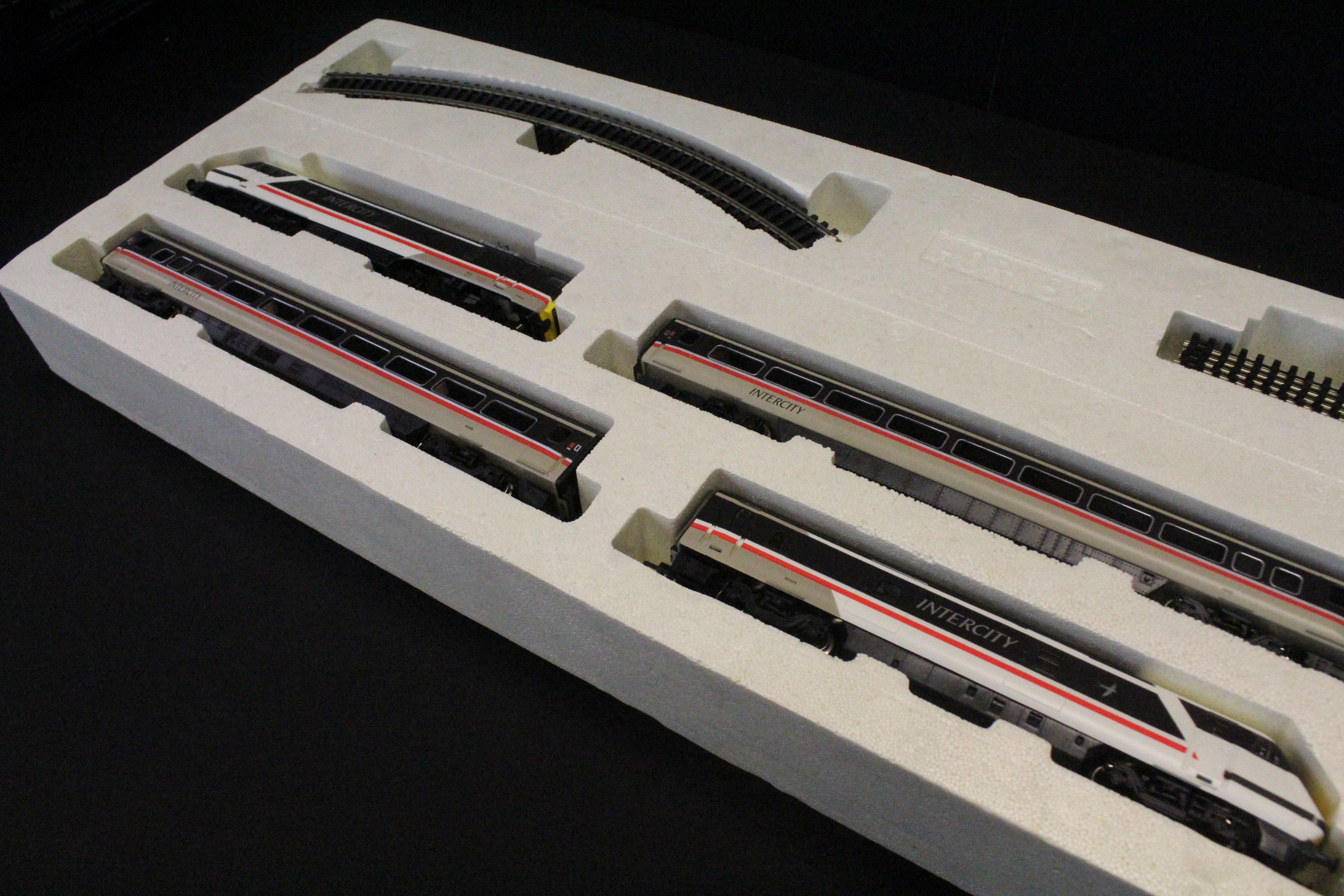 Two boxed Hornby OO gauge electric train sets to include R1001 Flying Scotsman and R824 Intercity - Image 5 of 9