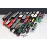 Collection of around 23 x OO gauge items of rolling stock featuring Hornby Dublo, Hornby, Lima etc
