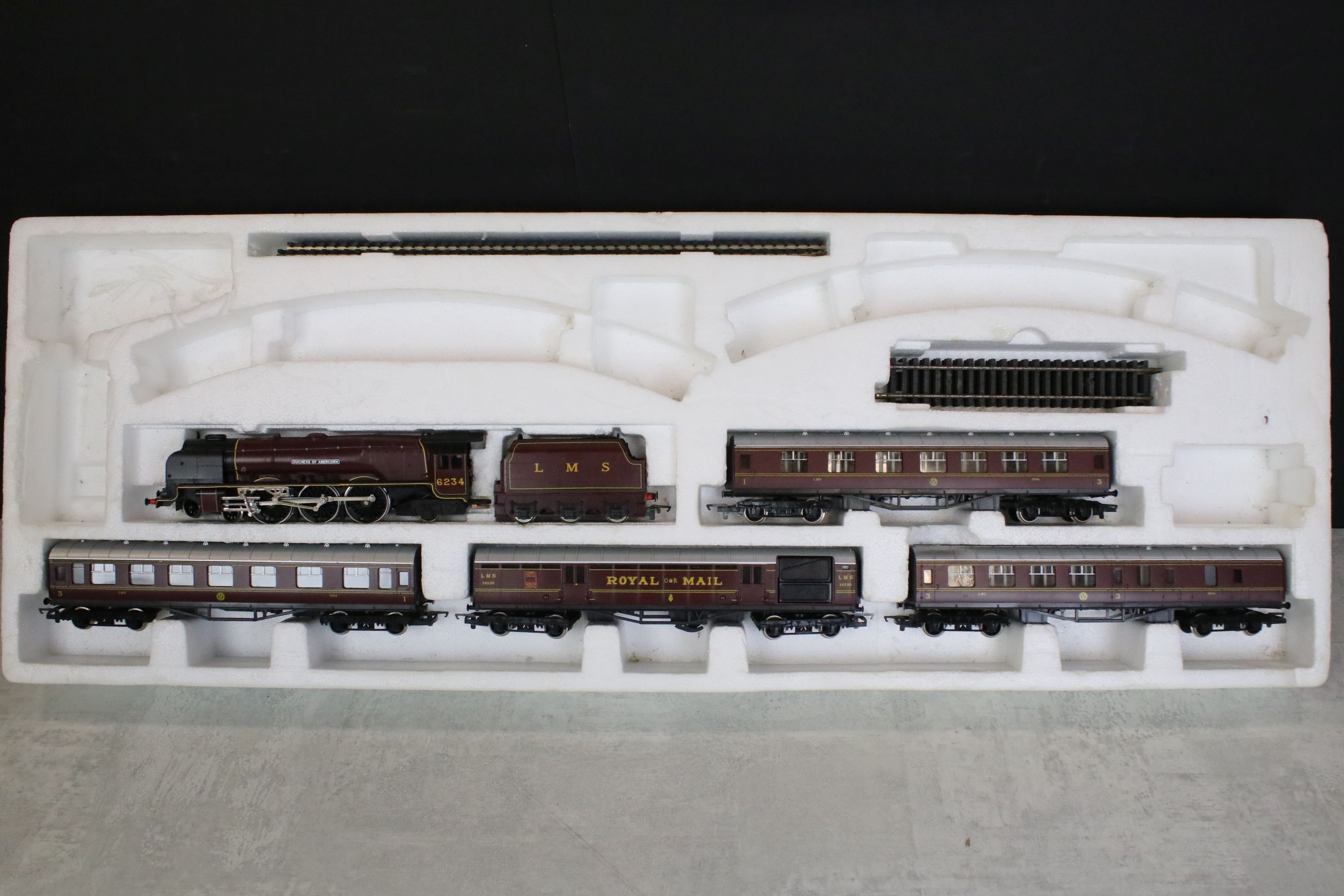 Three boxed Hornby OO gauge train sets, all part complete to include R541 InterCity 125 with 2 x - Image 2 of 11