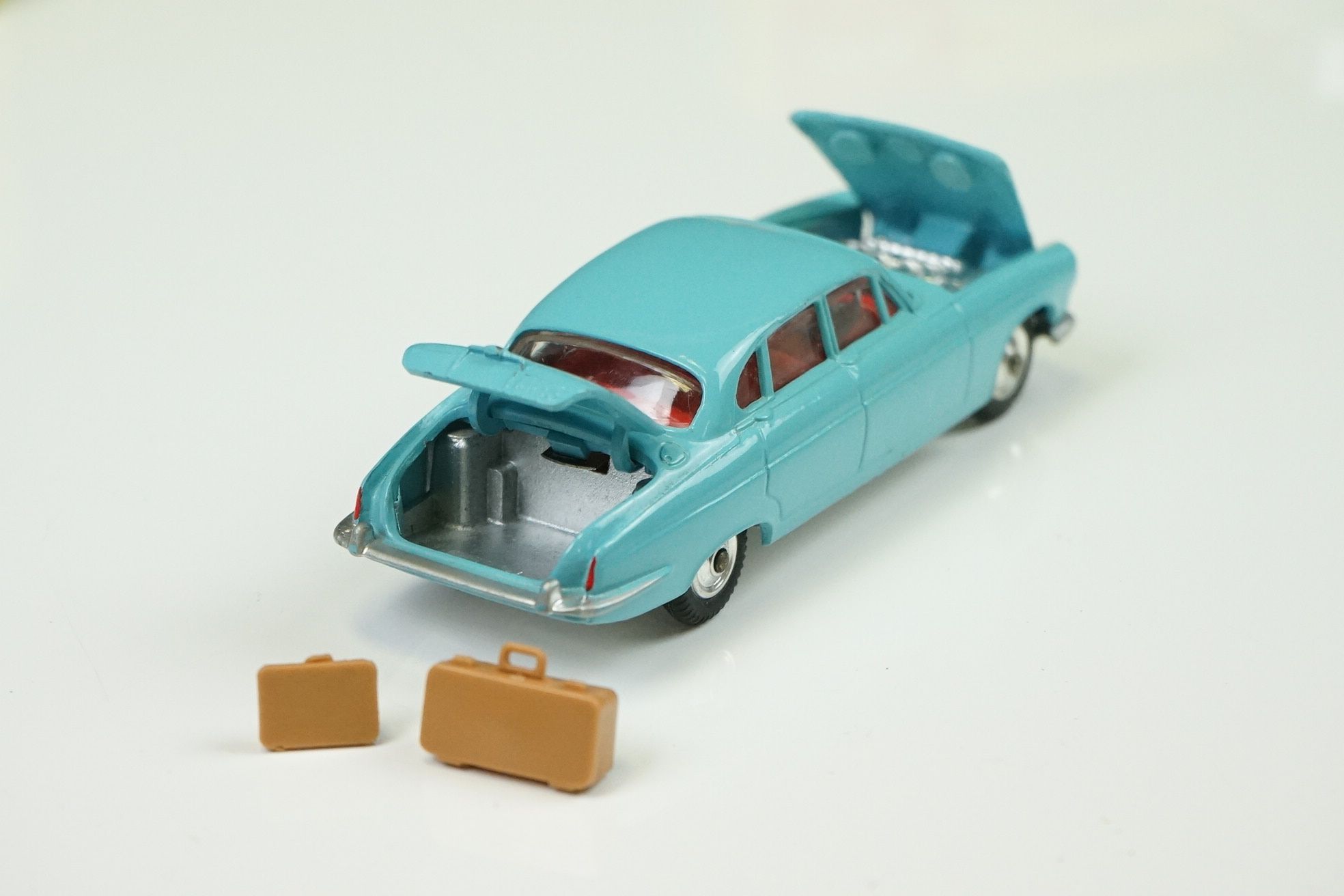 Two boxed Corgi By Special Request diecast models to include 238 Jaguar Mark X in pale blue with red - Image 7 of 22