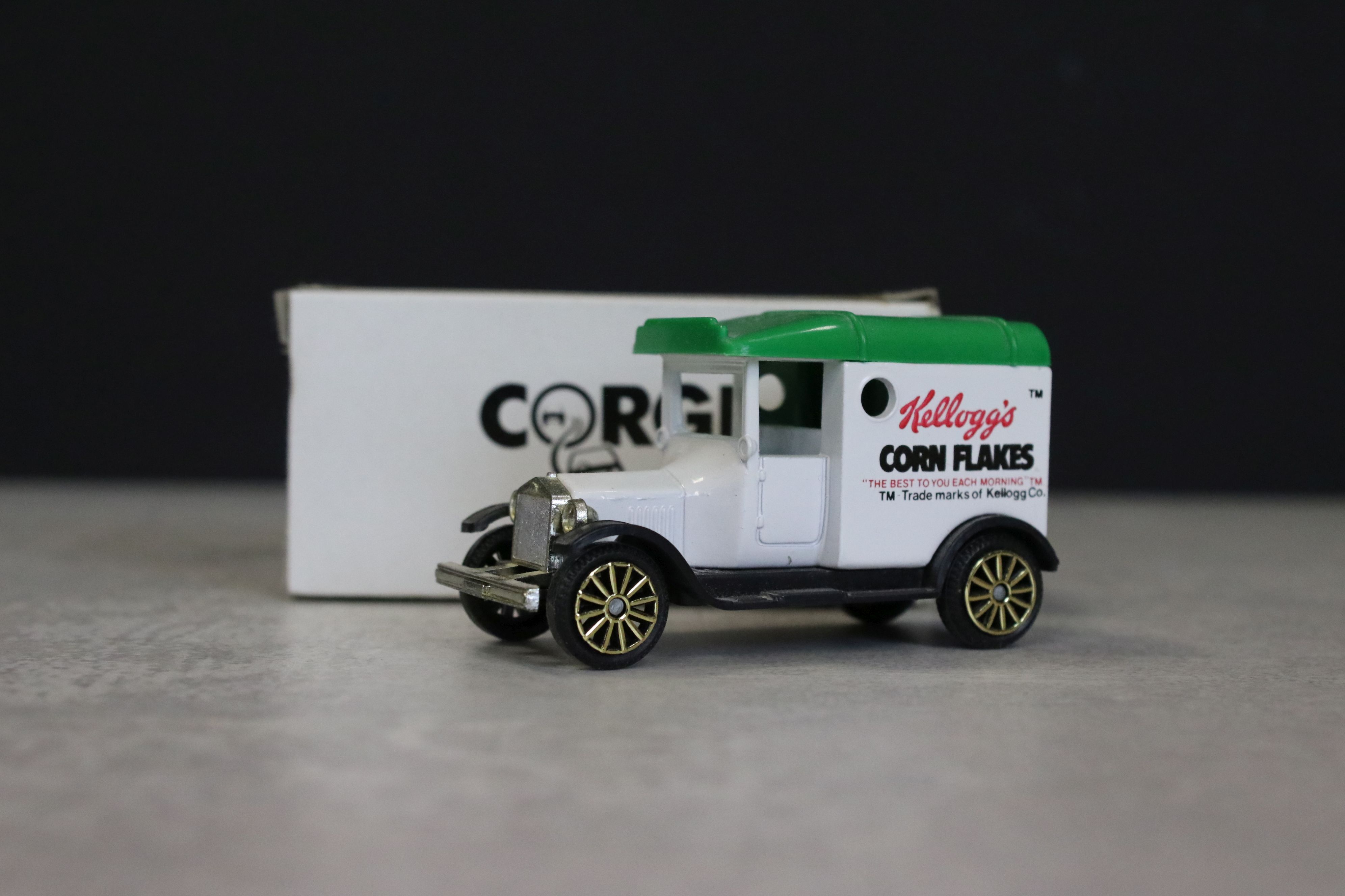 Around 45 Boxed diecast models to include Corgi, Polistil, Ford Motor Company, Burago, Saico, etc, - Image 15 of 15