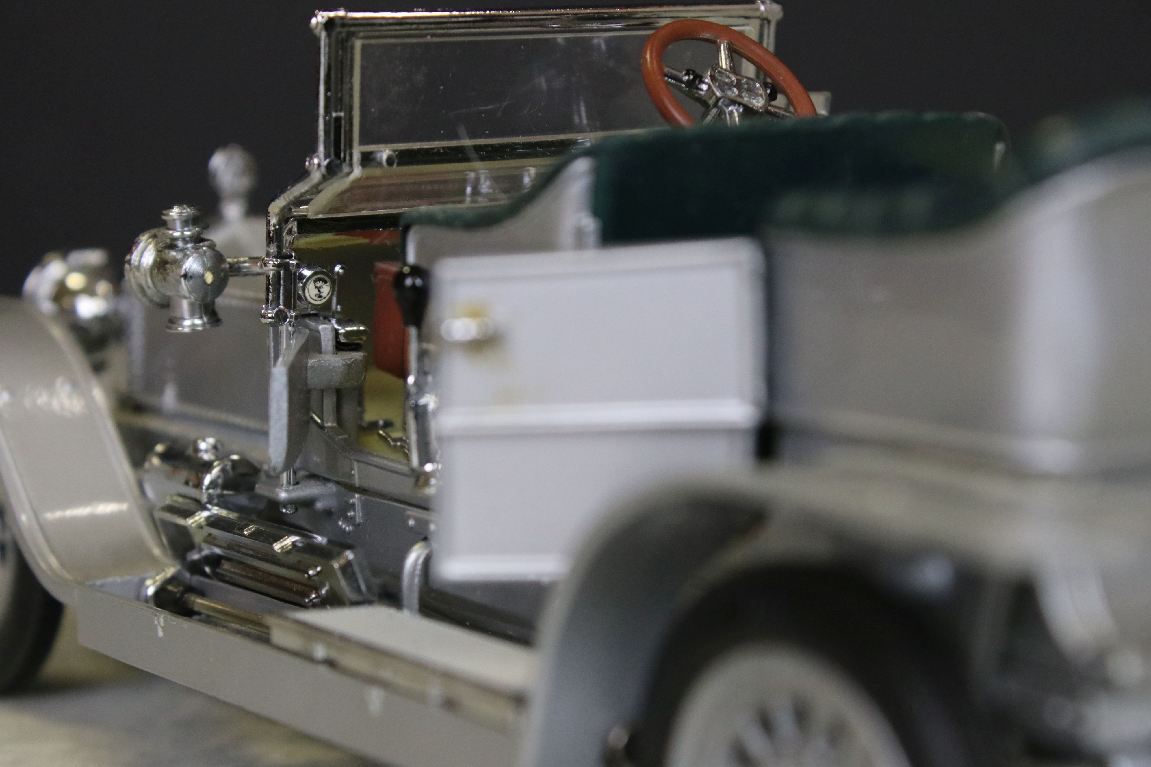 Three boxed Franklin Mint Precision diecast models to include 1906 Rolls Royce Silver Ghost, 1961 - Image 6 of 16