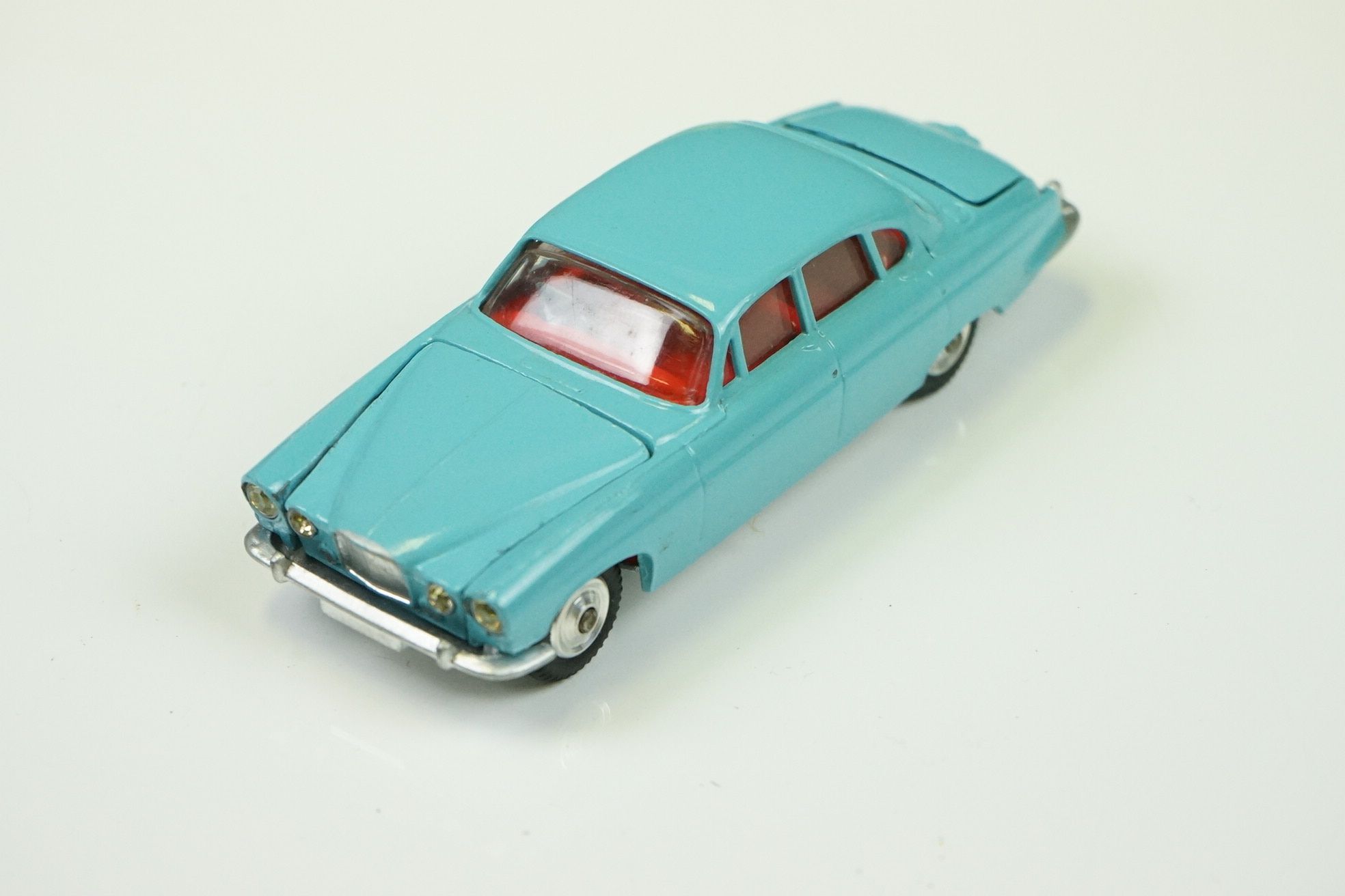 Two boxed Corgi By Special Request diecast models to include 238 Jaguar Mark X in pale blue with red - Image 3 of 22