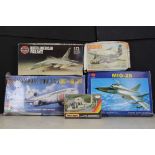 Five Boxed & unbuilt plastic model aeroplane kits to include 2 x Airfix (1:72 Vigilante Series 4 9