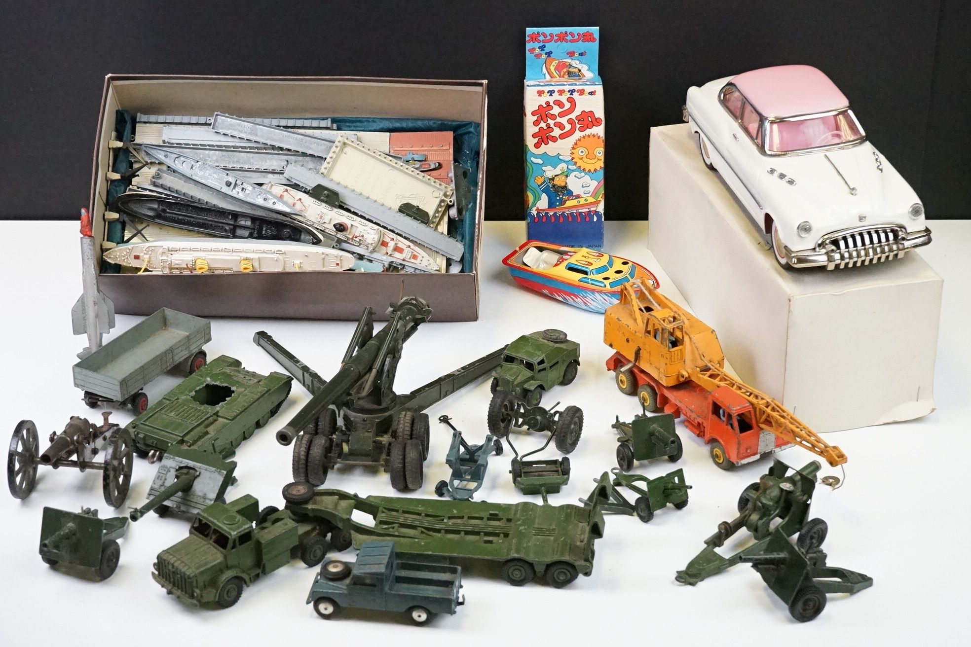 Around 30 diecast models to include Britains, Lone Star, Triang Minic, Dinky, Corgi, etc,