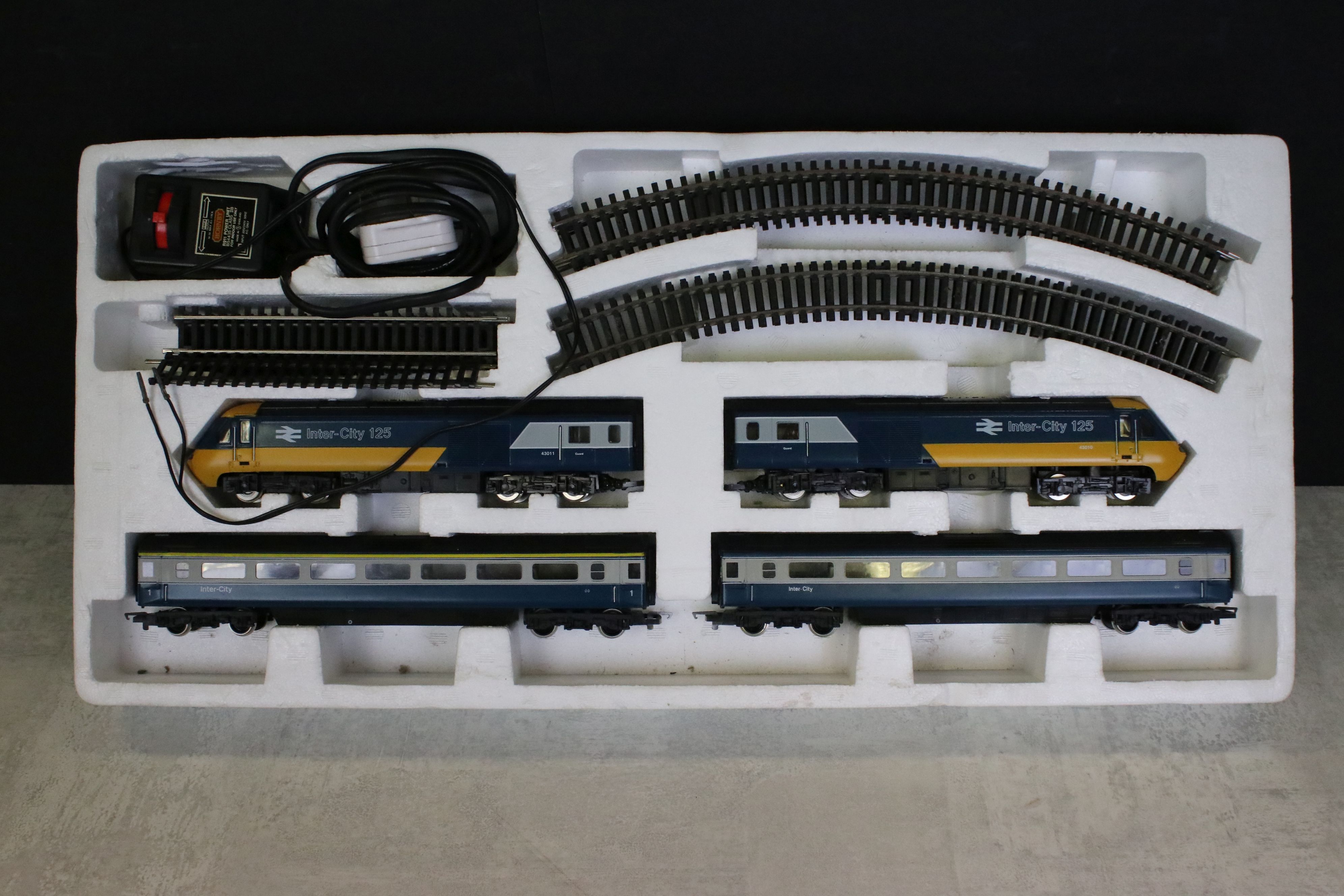 Three boxed Hornby OO gauge train sets, all part complete to include R541 InterCity 125 with 2 x - Image 6 of 11