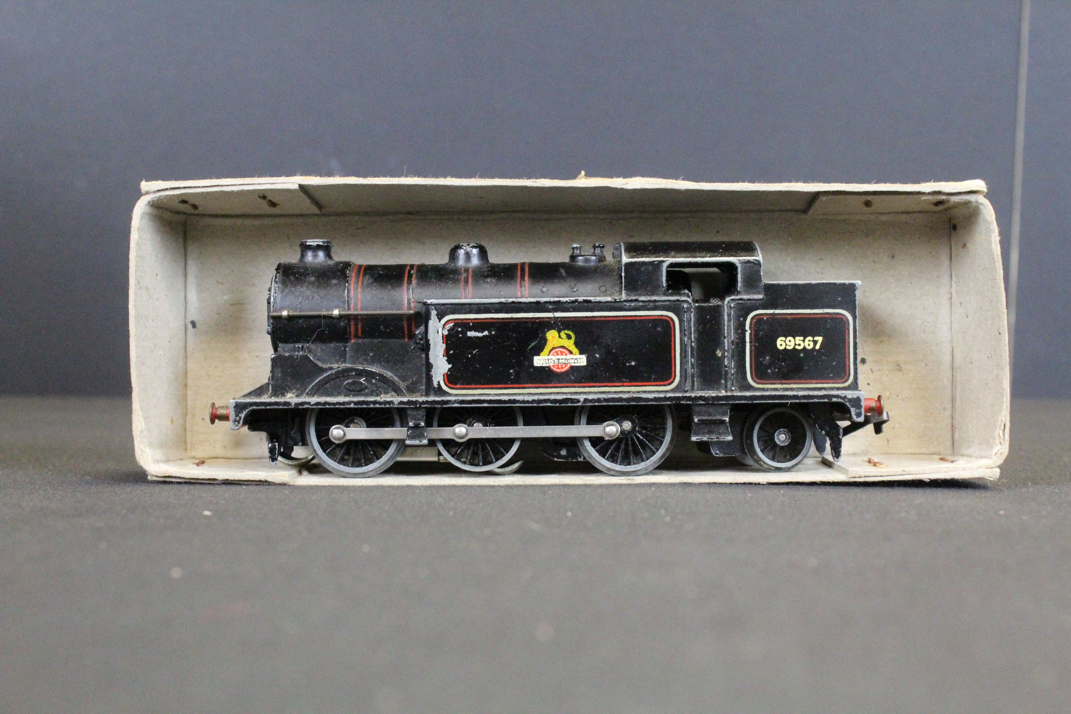 Collection of Hornby Dublo model railway to include 4 x locomotives, boxed & unboxed rolling - Image 4 of 7