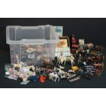 Quantity of vintage metal, diecast & plastic figures and accessories to include boxed Jaques The