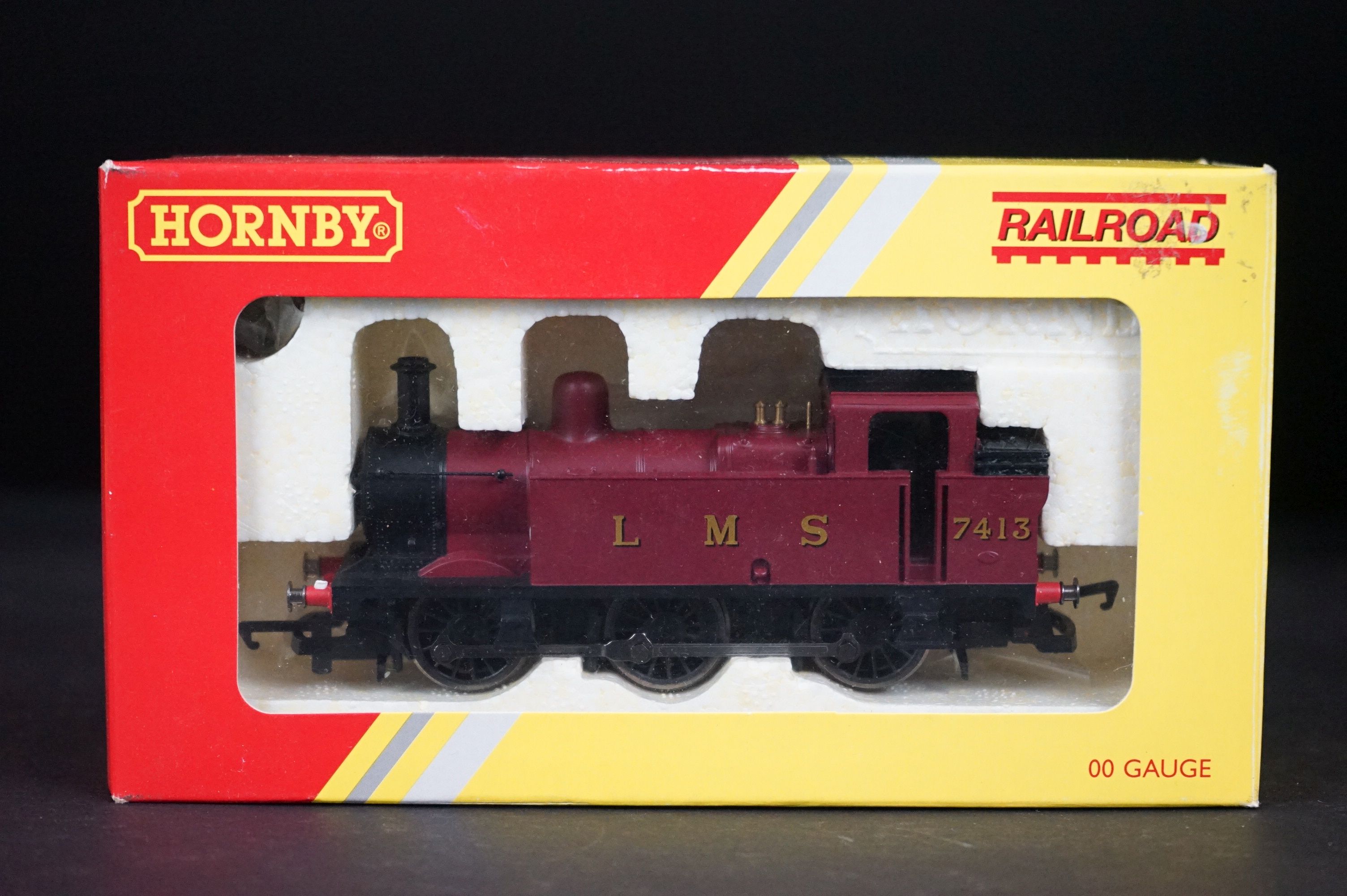 Four boxed Hornby OO gauge Railroad locomotives to include R2879 BR Class 55 St Paddy 55001, R2674 - Image 4 of 7