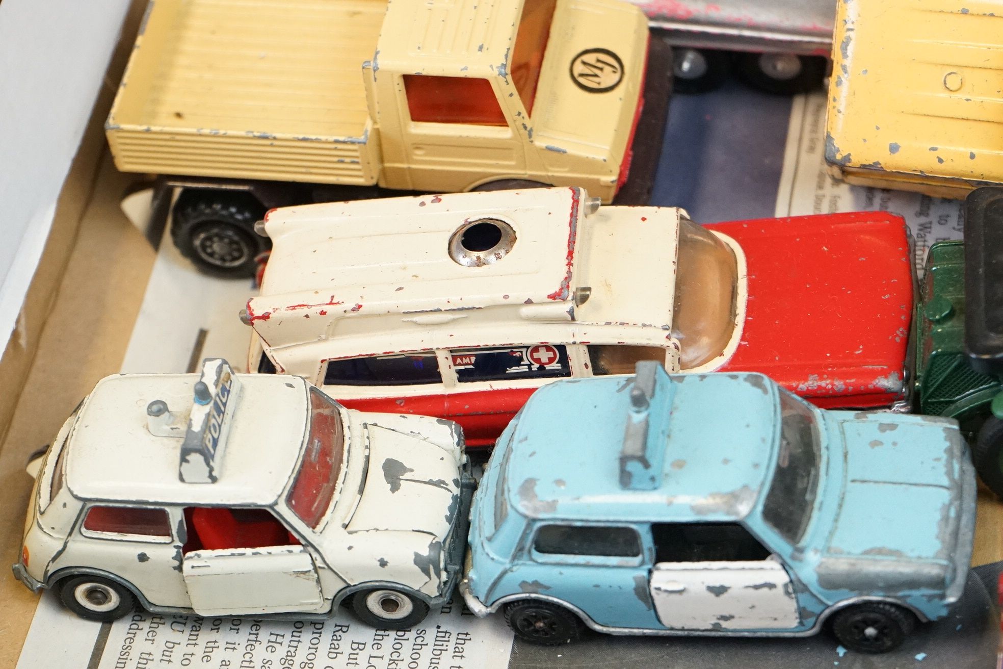 Over 85 Mid 20th C onwards diecast models to include Matchbox, Lone Star, Corgi, Dinky and ERTL - Image 18 of 19