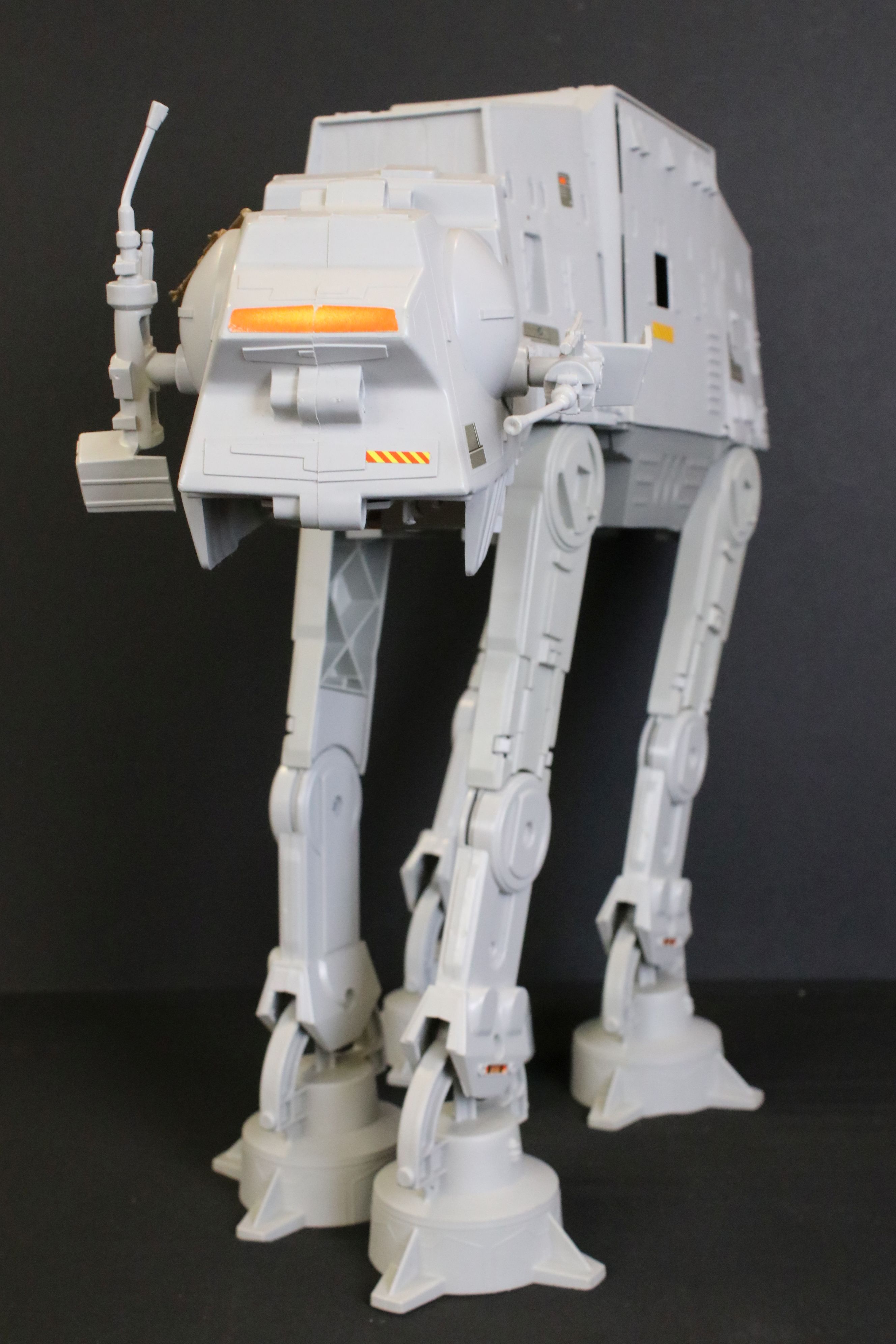 Star Wars - Five Original play worn Star Wars Vehicle sets to include AT-AT (missing chin guns, - Image 3 of 11