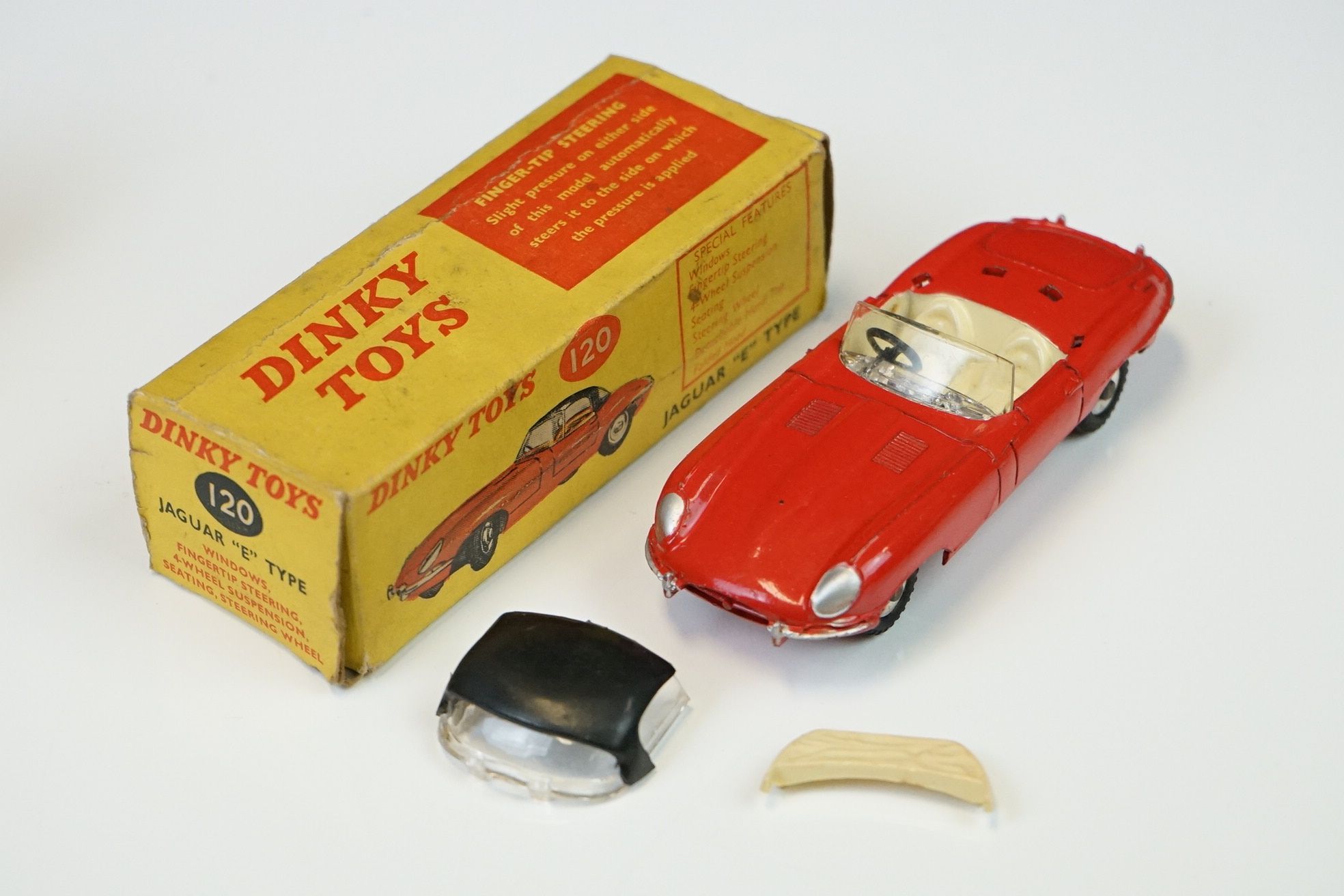 Four boxed Dinky diecast models to include French 518 Renault 4L in brick red, 162 Ford Zephyr - Image 11 of 37