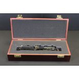 Boxed Bachmann OO gauge 2-8-0 SDJR 88 locomotive contained within wooden presentation box
