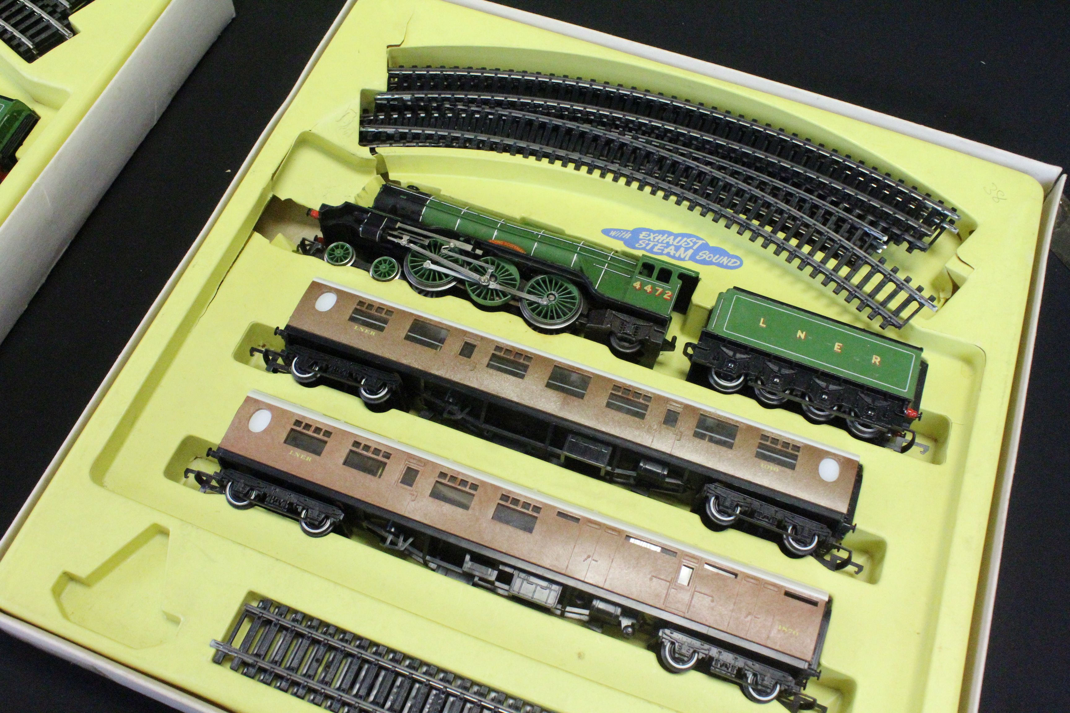 Three boxed Triang Hornby OO gauge train sets to include R508 Flying Scotsman, RS608 Flying Scotsman - Image 6 of 14