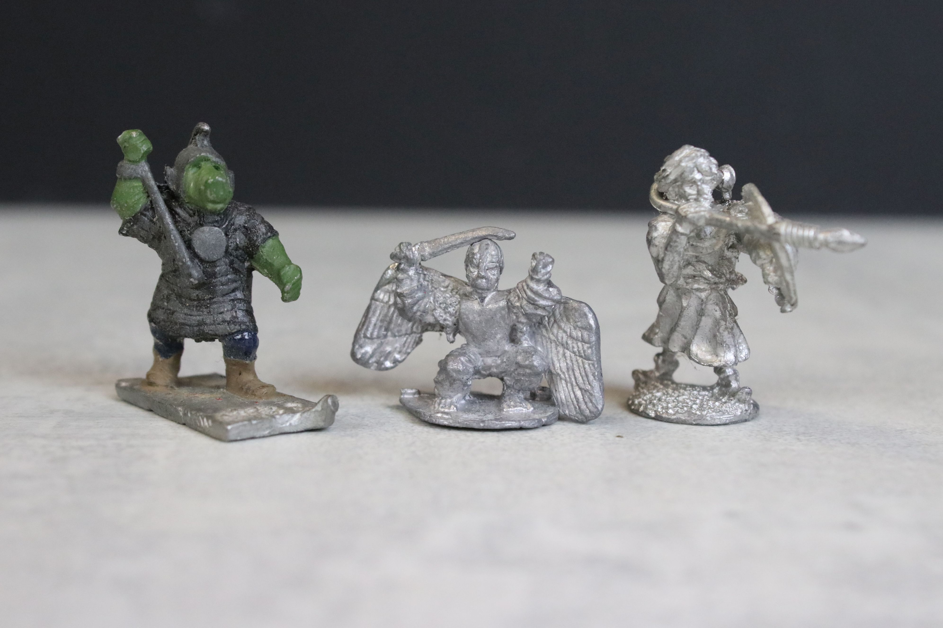 Fantasy Gaming / Game Workshop - Large collection of metal figures, both painted & unpainted, - Image 7 of 8