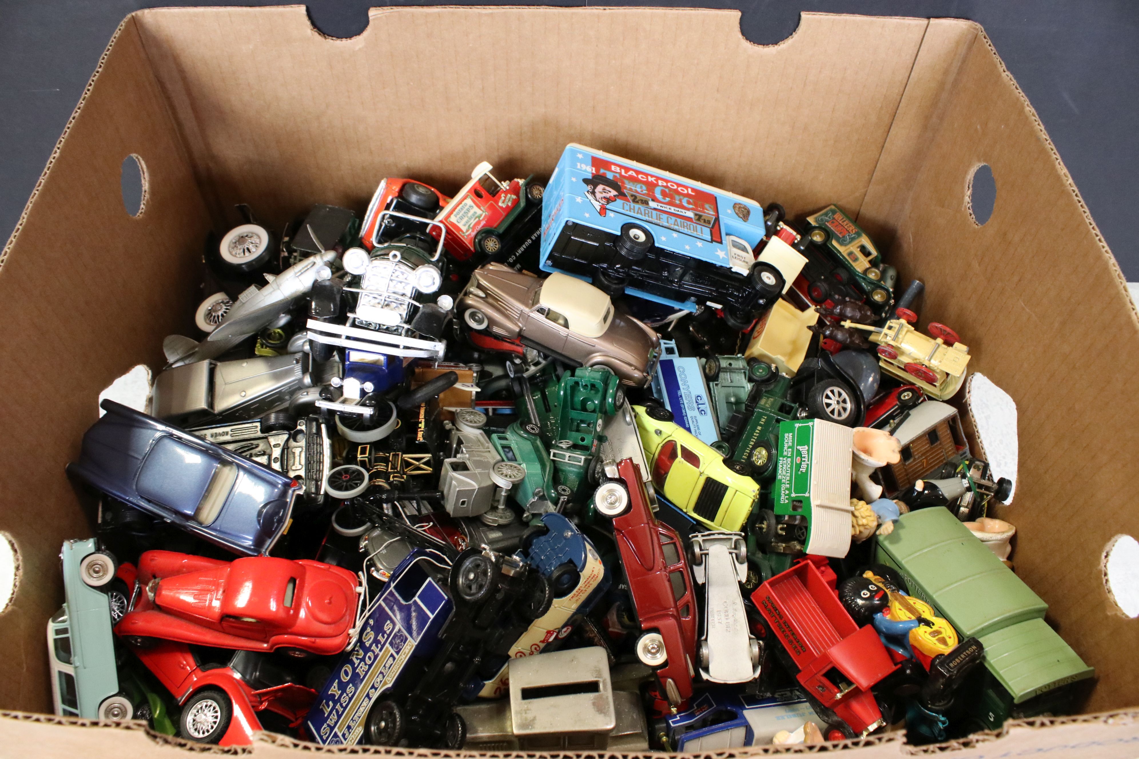 Collection of diecast models to include Corgi, Lledo, Saico, Brooklin Models, Matchbox, Franklin - Image 2 of 9