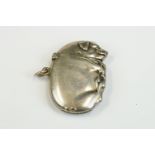 Early 20th century silver vesta case, modelled as a pig, London import marks for 1905, length approx