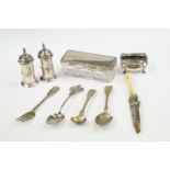 Group of silver items to include an Edwardian salt & pepper cruet set with flame-like finials (