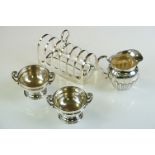 George V silver six-division toast rack, Sheffield 1920 (William Hutton & Sons Ltd, 12cm long),