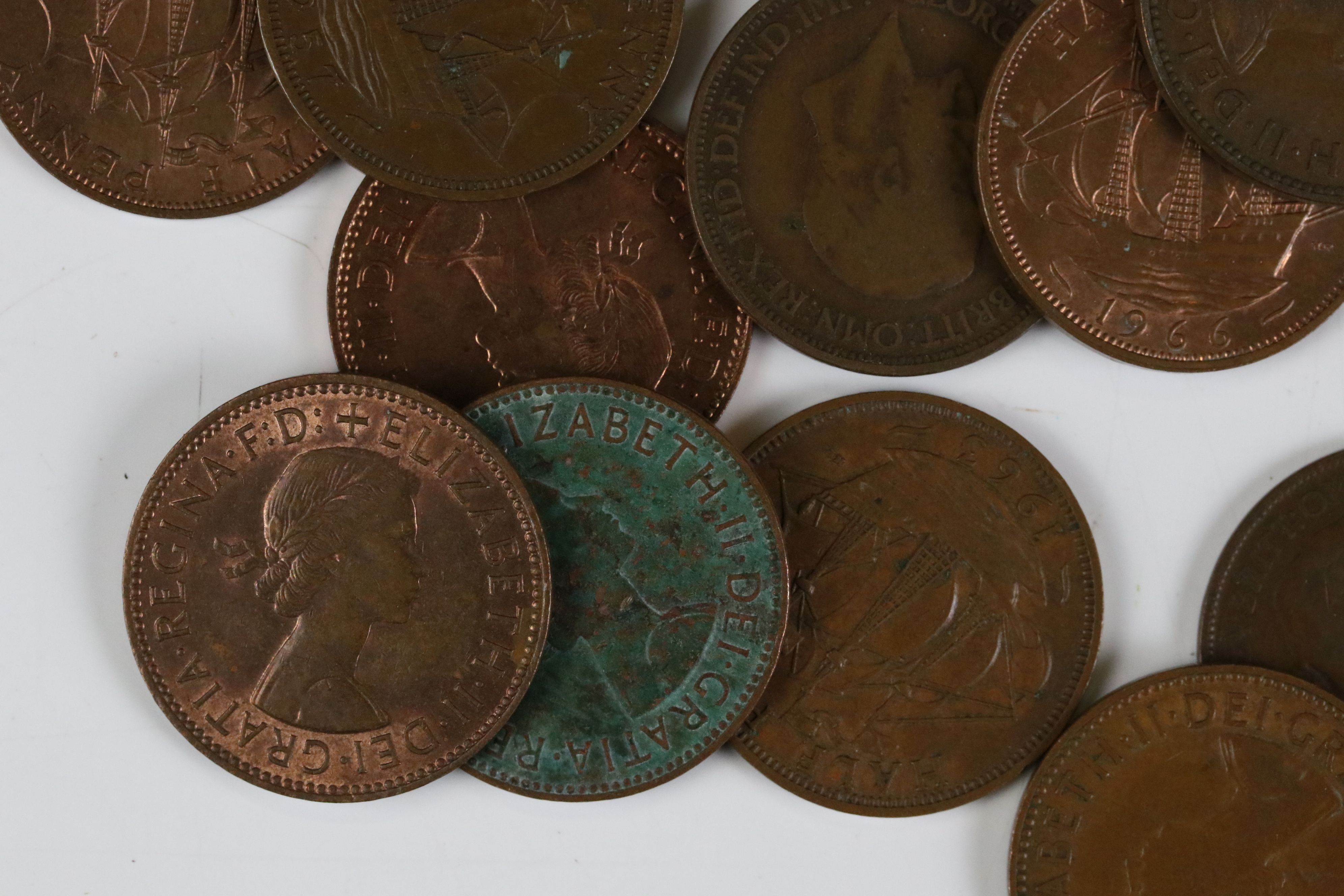 A collection of British and foreign coins and banknotes to include pre decimal silver examples. - Image 7 of 8