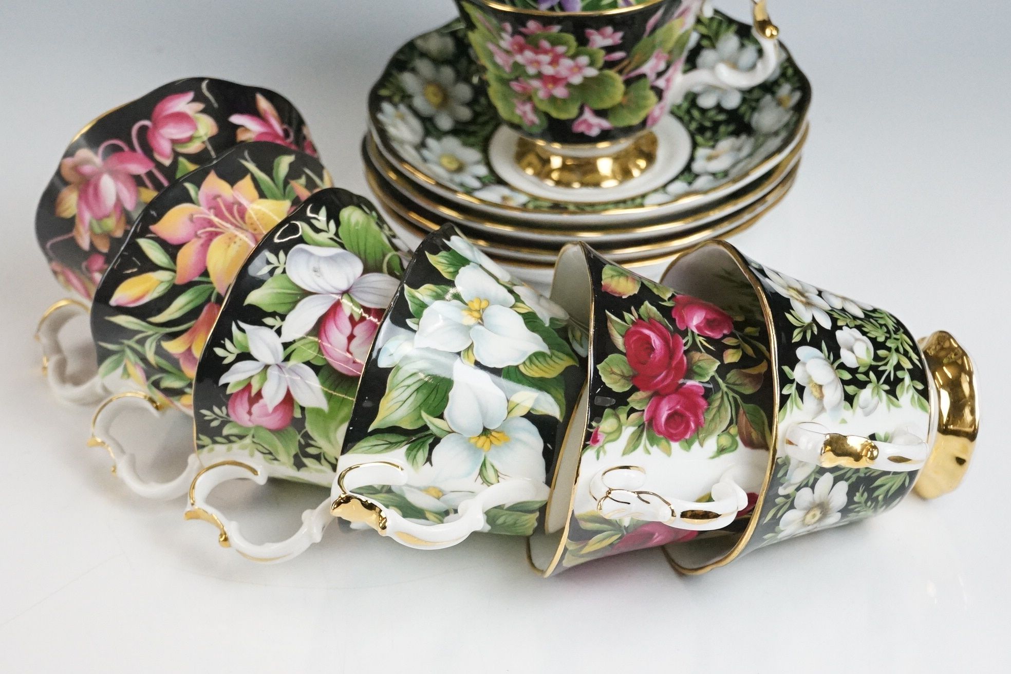 Royal Albert ' Provincial Flowers ' Tea ware, comprising 14 Tea Cups, 11 Saucers and 12 Side Plates, - Image 11 of 12