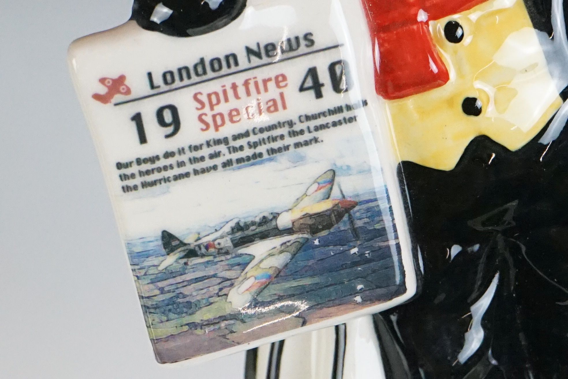 Carlton Ware Battle of Britain ' Spitfire Special ' Robertson's advertising News Vendor ltd edn - Image 5 of 11