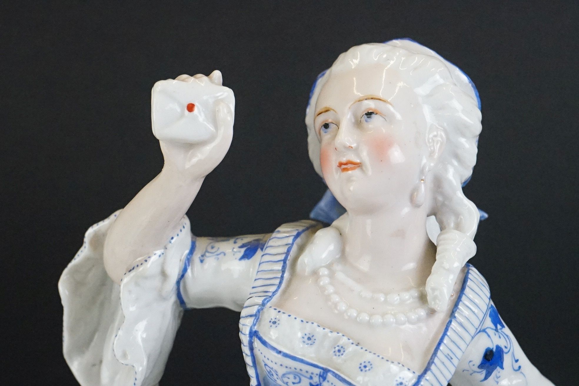 Pair of late 19th Century Continental porcelain figures depicting an 18th century lady and - Image 7 of 12