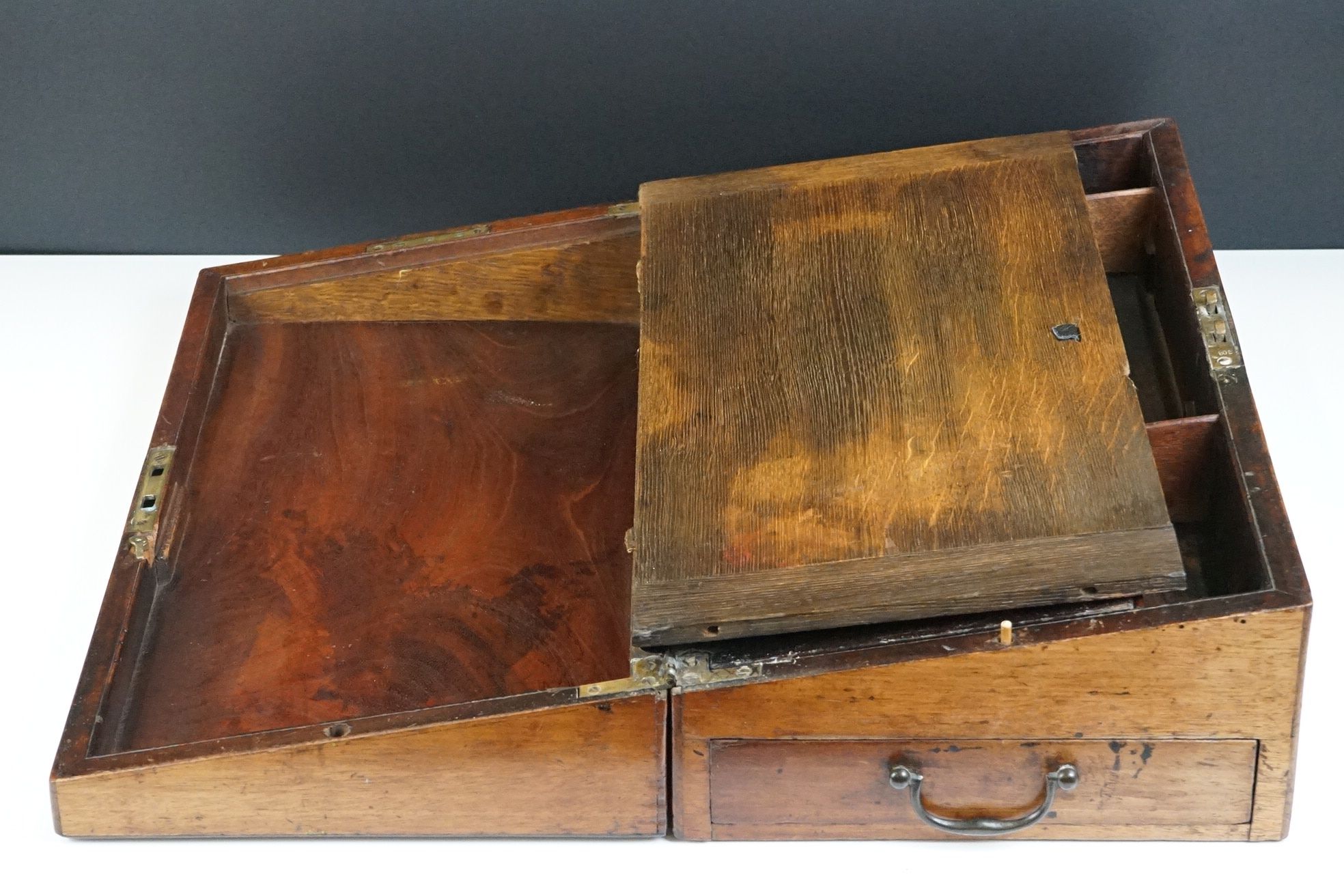 19th Century mahogany writing box of rectangular form, with 'secret' drawer to one end with brass - Image 3 of 8