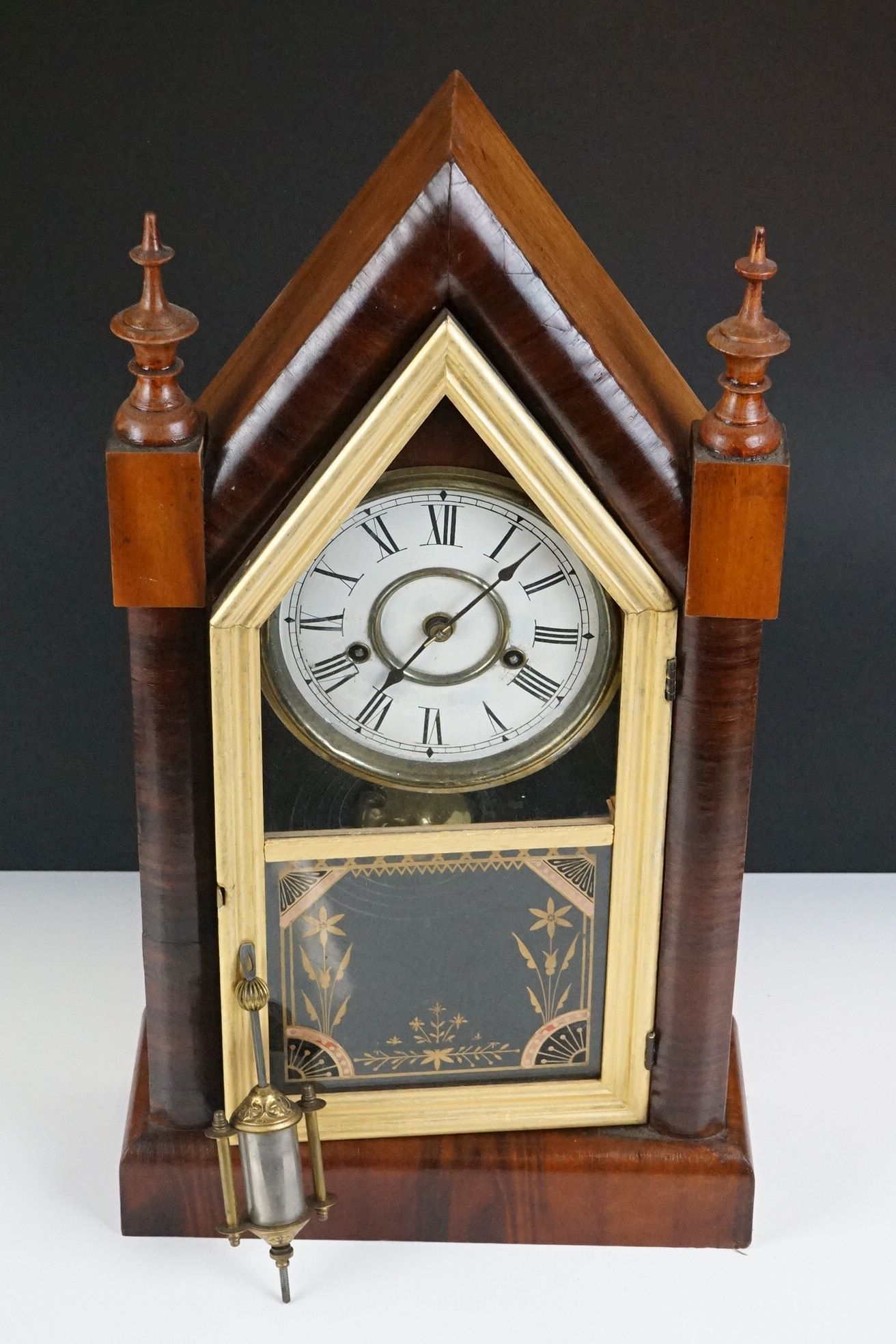 Early 20th Century Jerome & Co ' American 1 Day Sharp Gothic Striking ' Mantel Clock, with a white