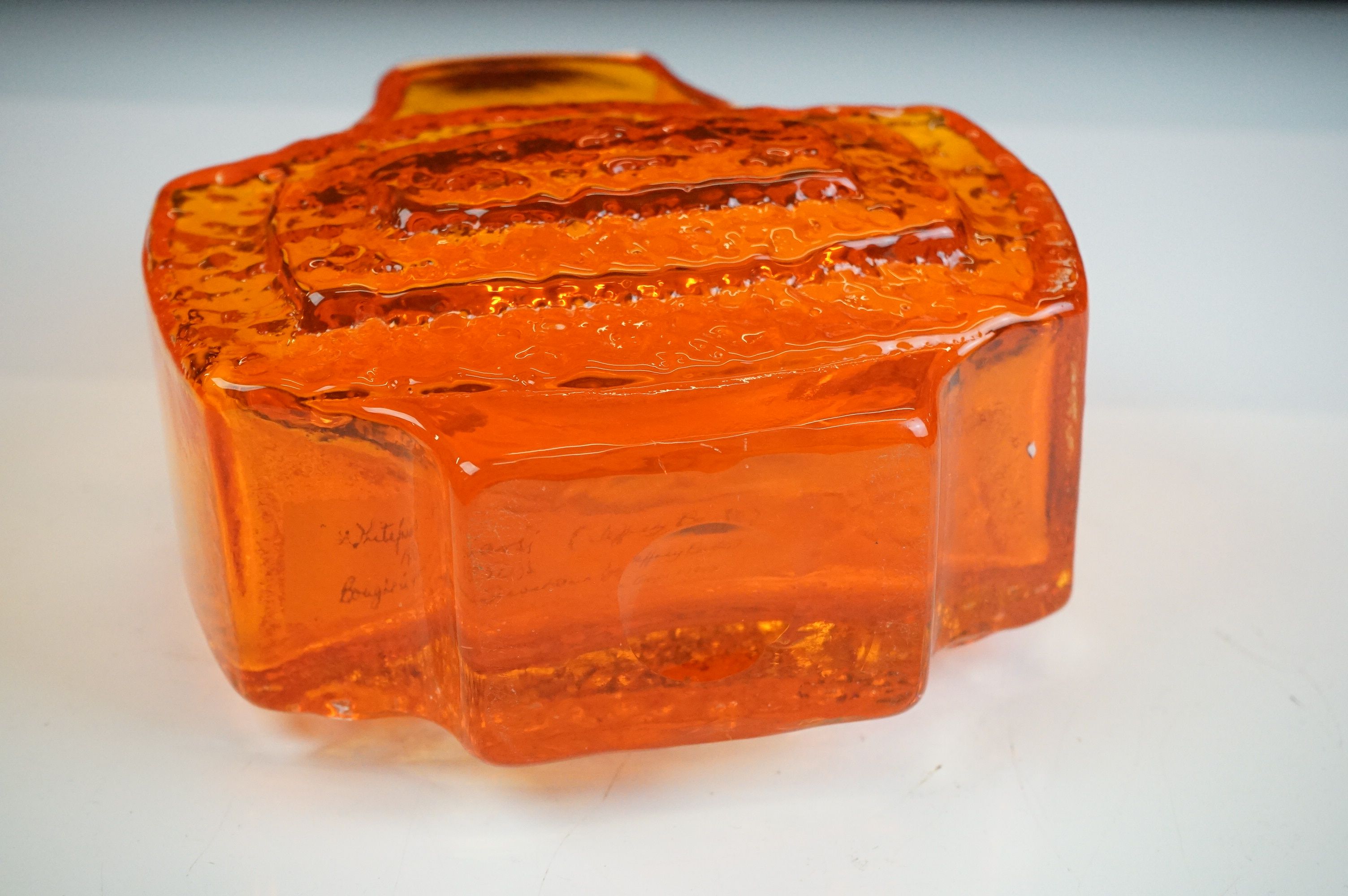 Whitefriars Textured Glass Concentric ' TV ' Pattern Vase, pattern no. 9677, in the Tangerine - Image 9 of 9