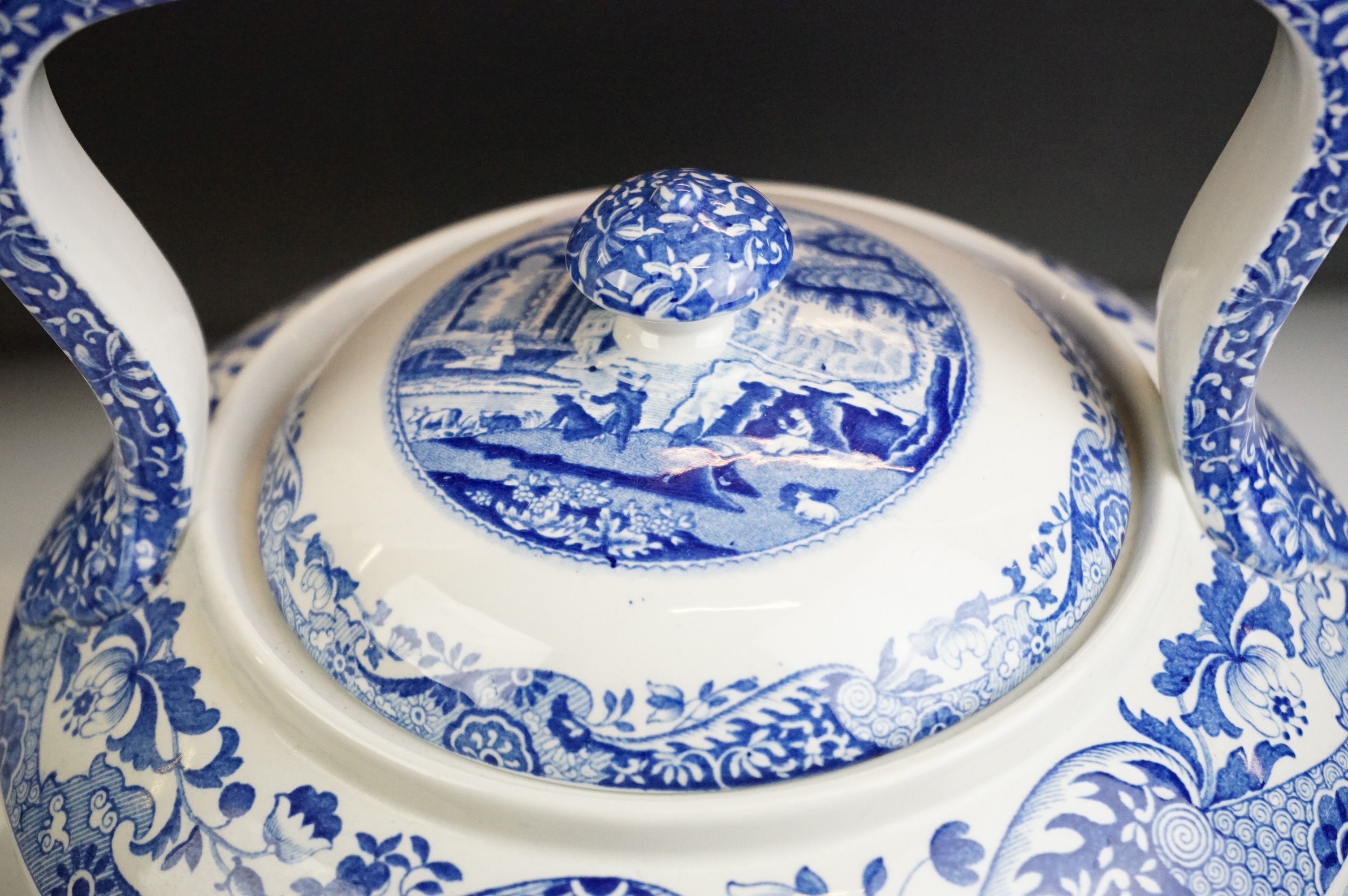 Large Spode Blue & White Italian pattern ceramic kettle & cover, 31cm high - Image 3 of 16