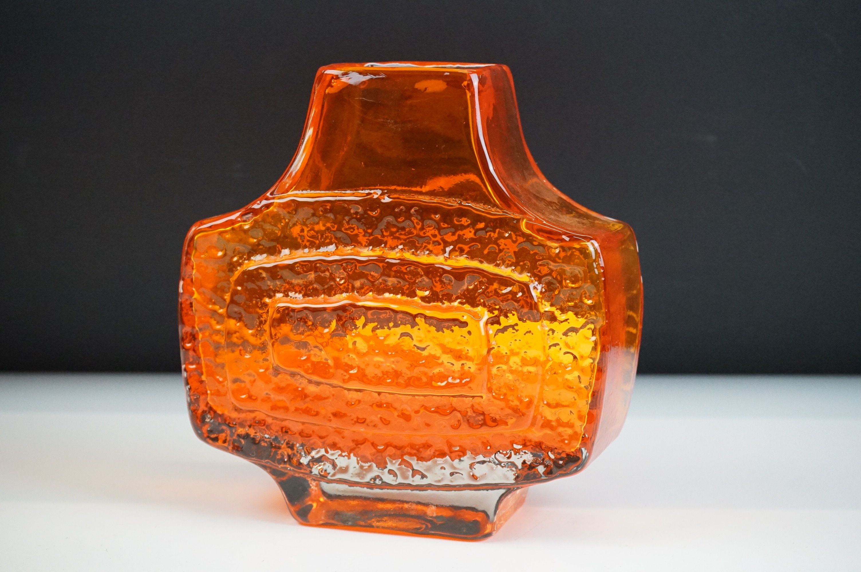 Whitefriars Textured Glass Concentric ' TV ' Pattern Vase, pattern no. 9677, in the Tangerine