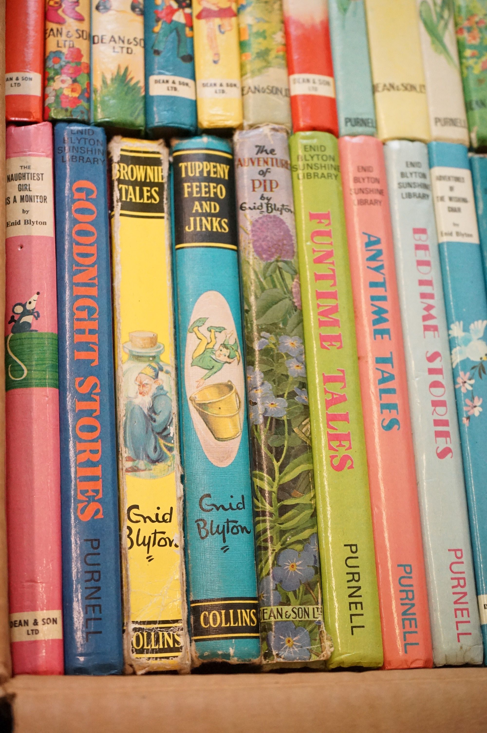 A large collection of Enid Blyton board back books, approx thirty two in total dating from the - Image 5 of 13
