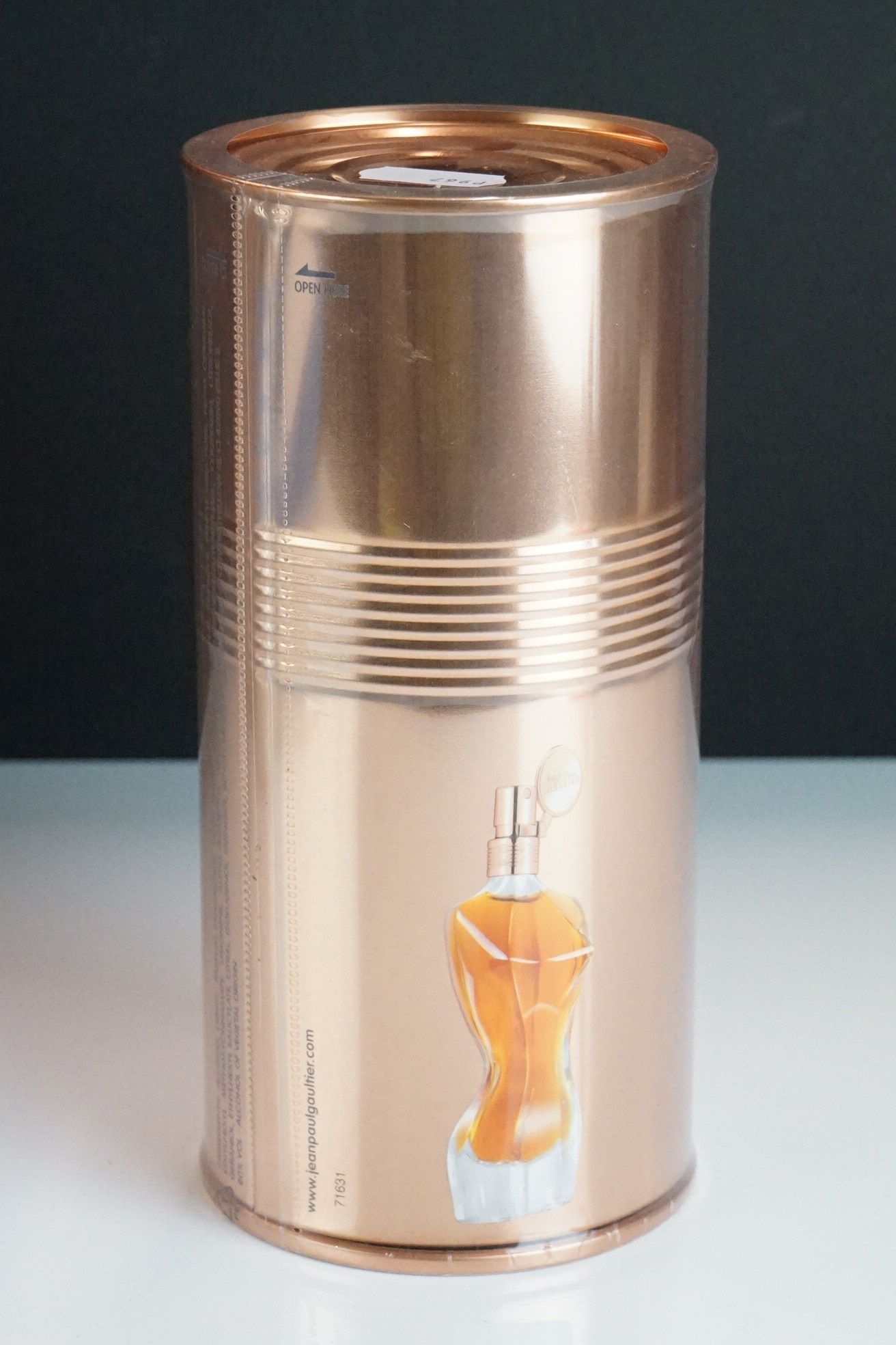 A collection of four Jean Paul Gaultier natural sprays to include Essence De Pafum, Eau De Parfum, - Image 9 of 9