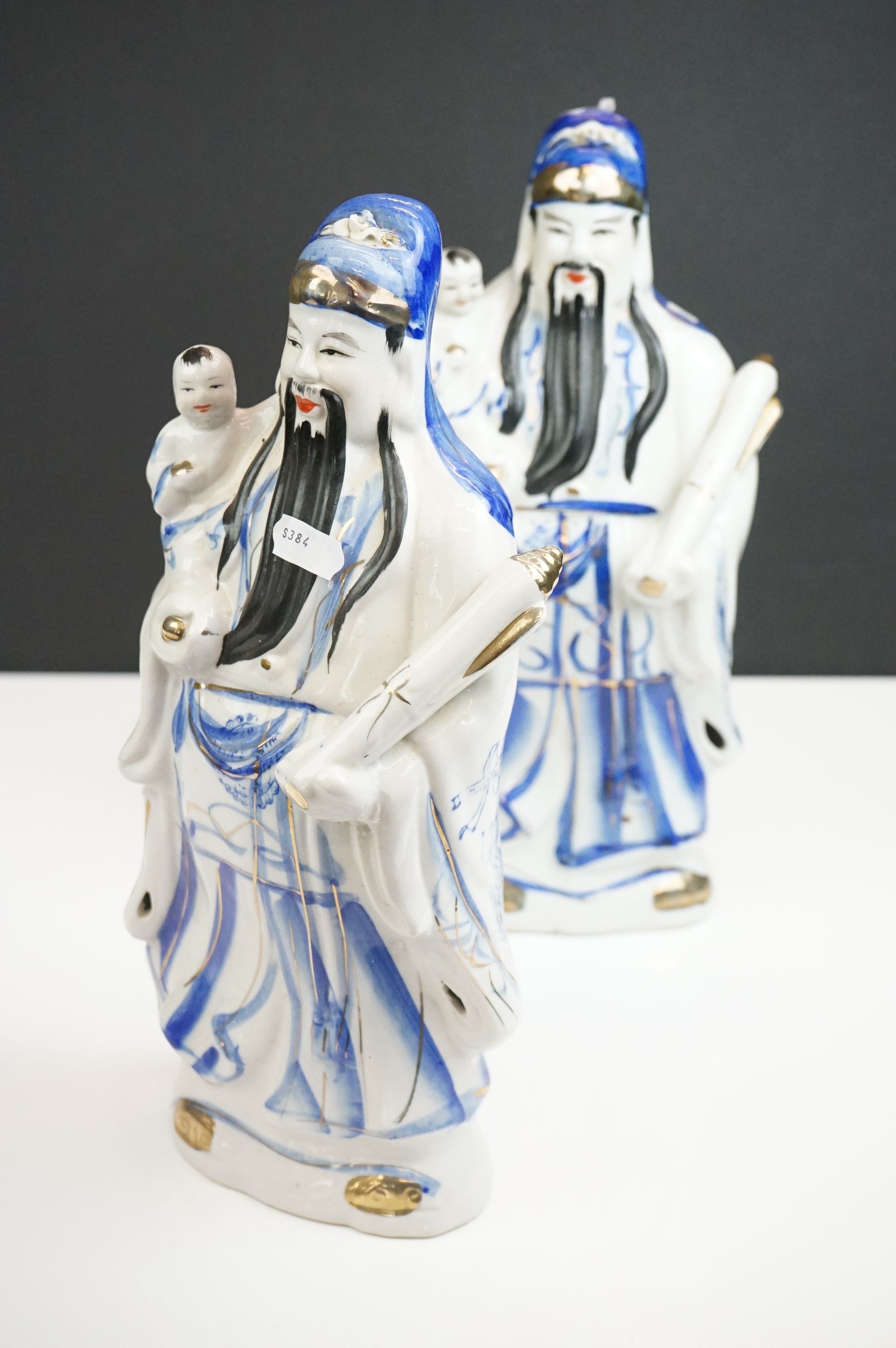 Oriental Ceramics including a Pair of Japanese Baluster Vases, 39cm high, Pair of Chinese Blue and - Image 9 of 28
