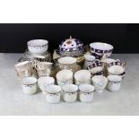 Edwardian Imari Pattern part Tea Service including Muffin Dish, 2 sandwich plates, 5 side plates,