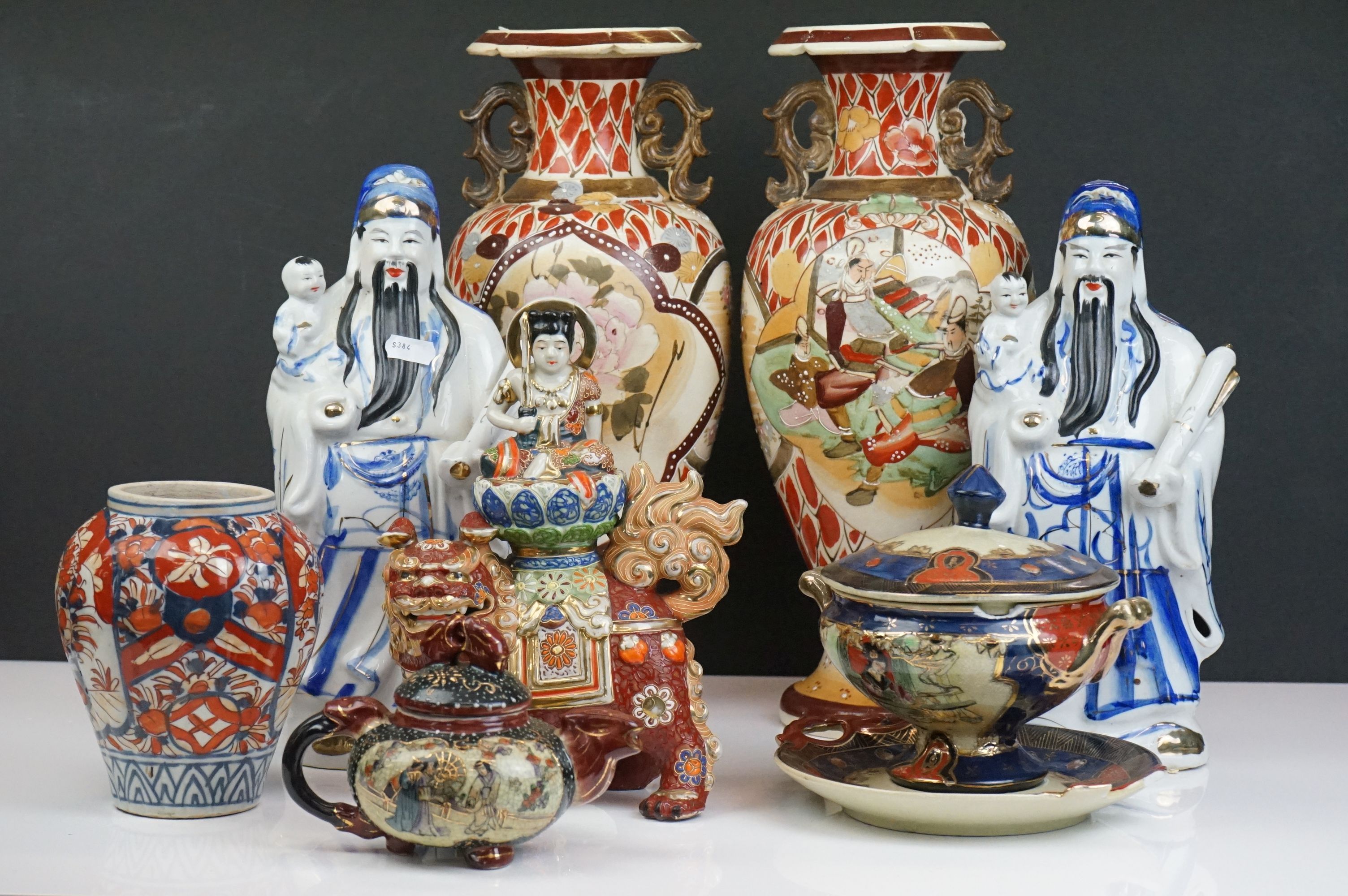 Oriental Ceramics including a Pair of Japanese Baluster Vases, 39cm high, Pair of Chinese Blue and - Image 2 of 28