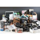 CamerasA large group of photographic equipment to include 35mm & digital cameras, rangefinder plus..