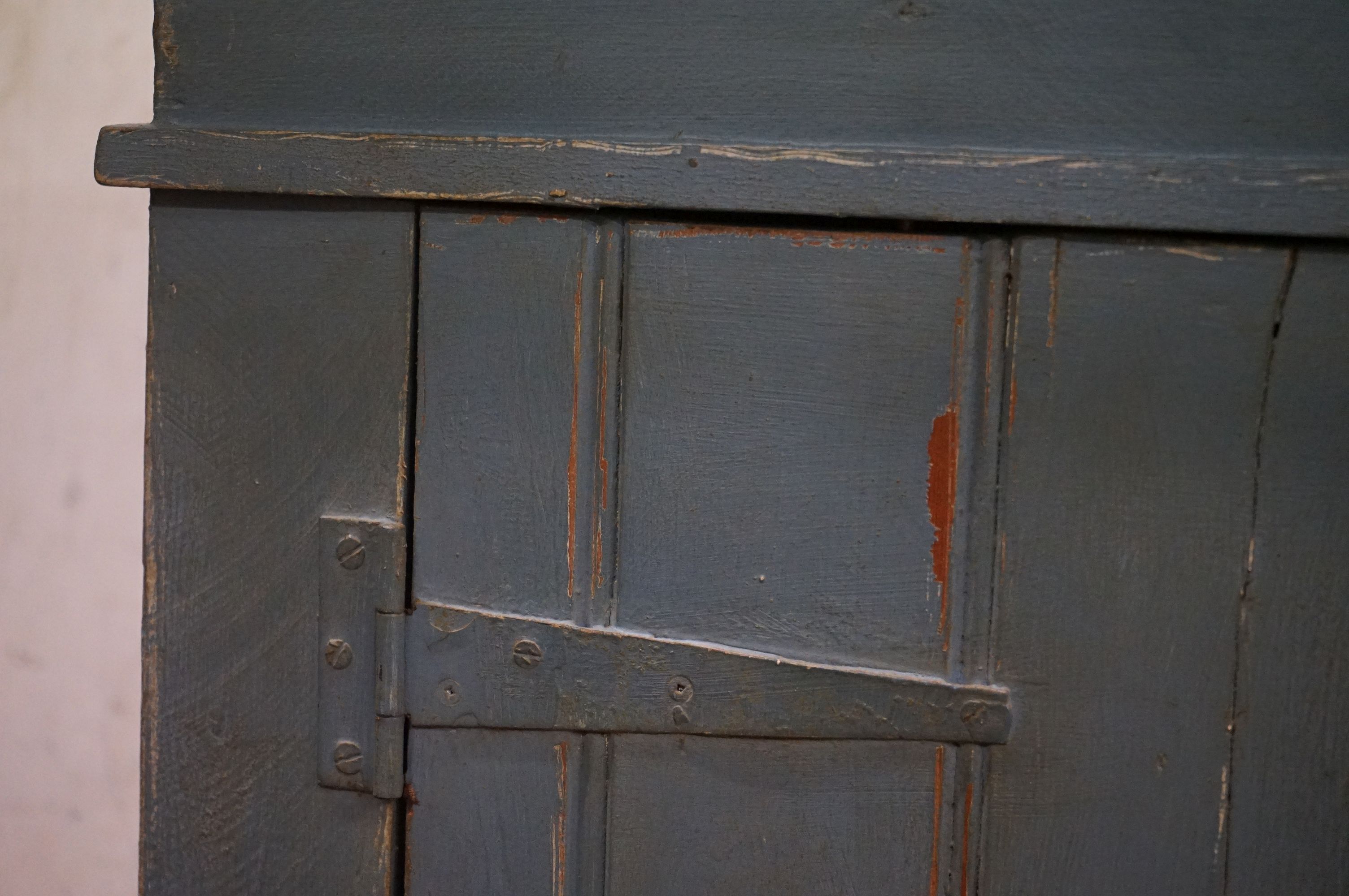 Narrow Pine Storage Cupboard - Image 3 of 7