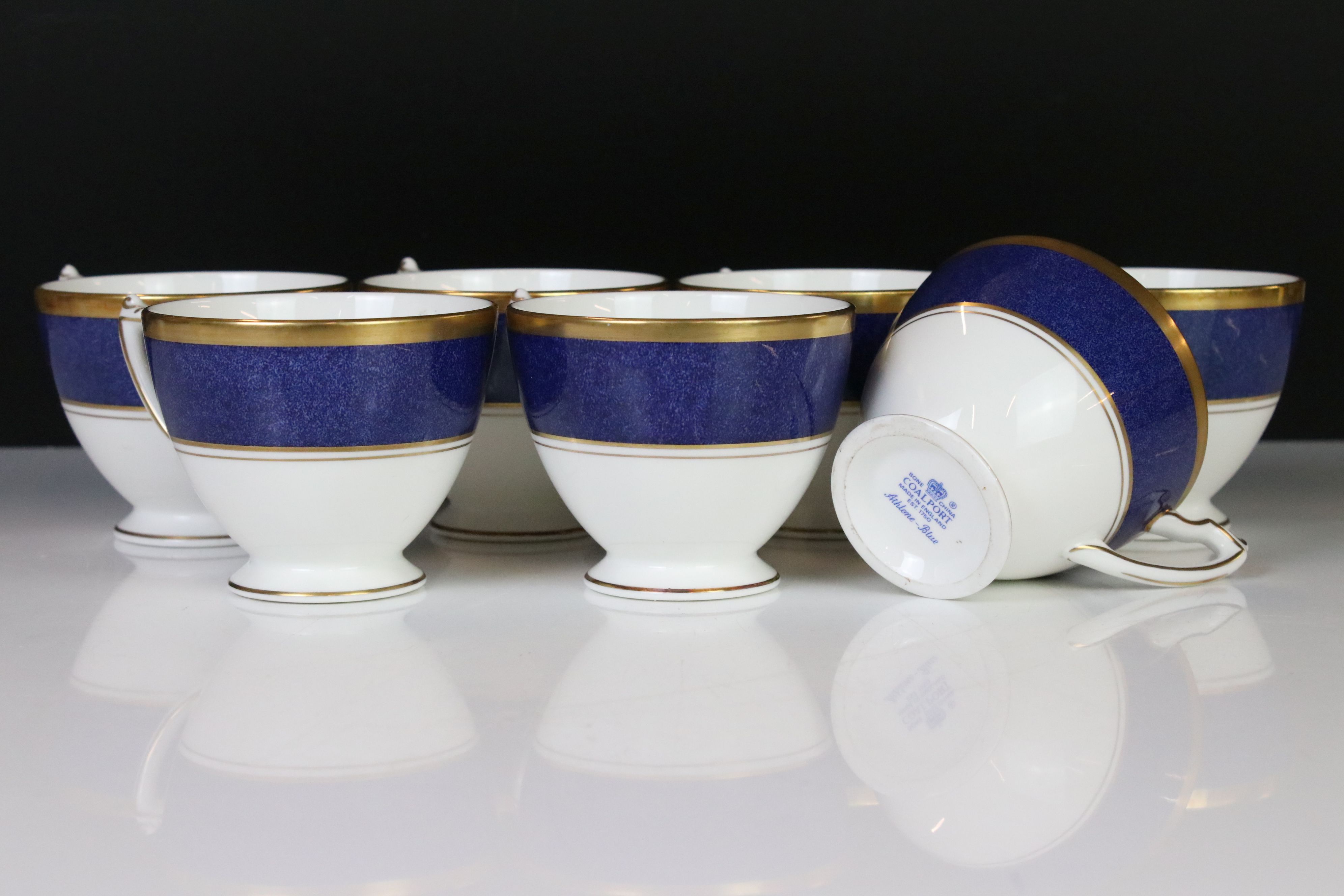 Coalport ' Athlone-Blue ' Tea and Dinner ware including Teapot, 7 tea cups, 2 coffee cups, 6 soup - Image 16 of 18