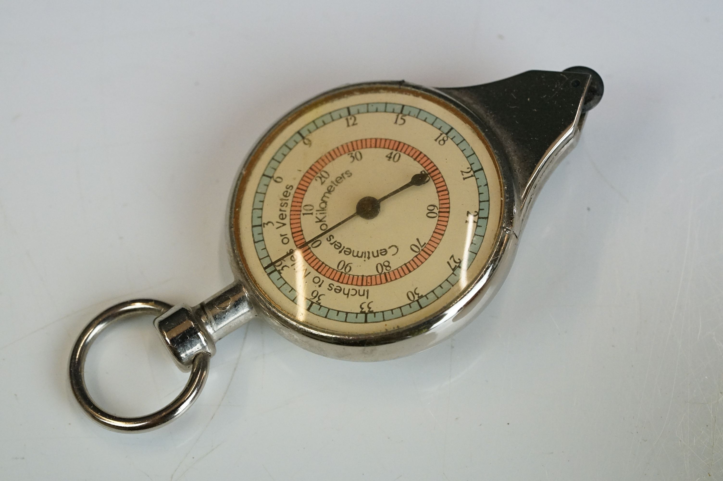 A group of mixed collectables to include a map measure, directional compass, silver cased pocket - Image 3 of 17