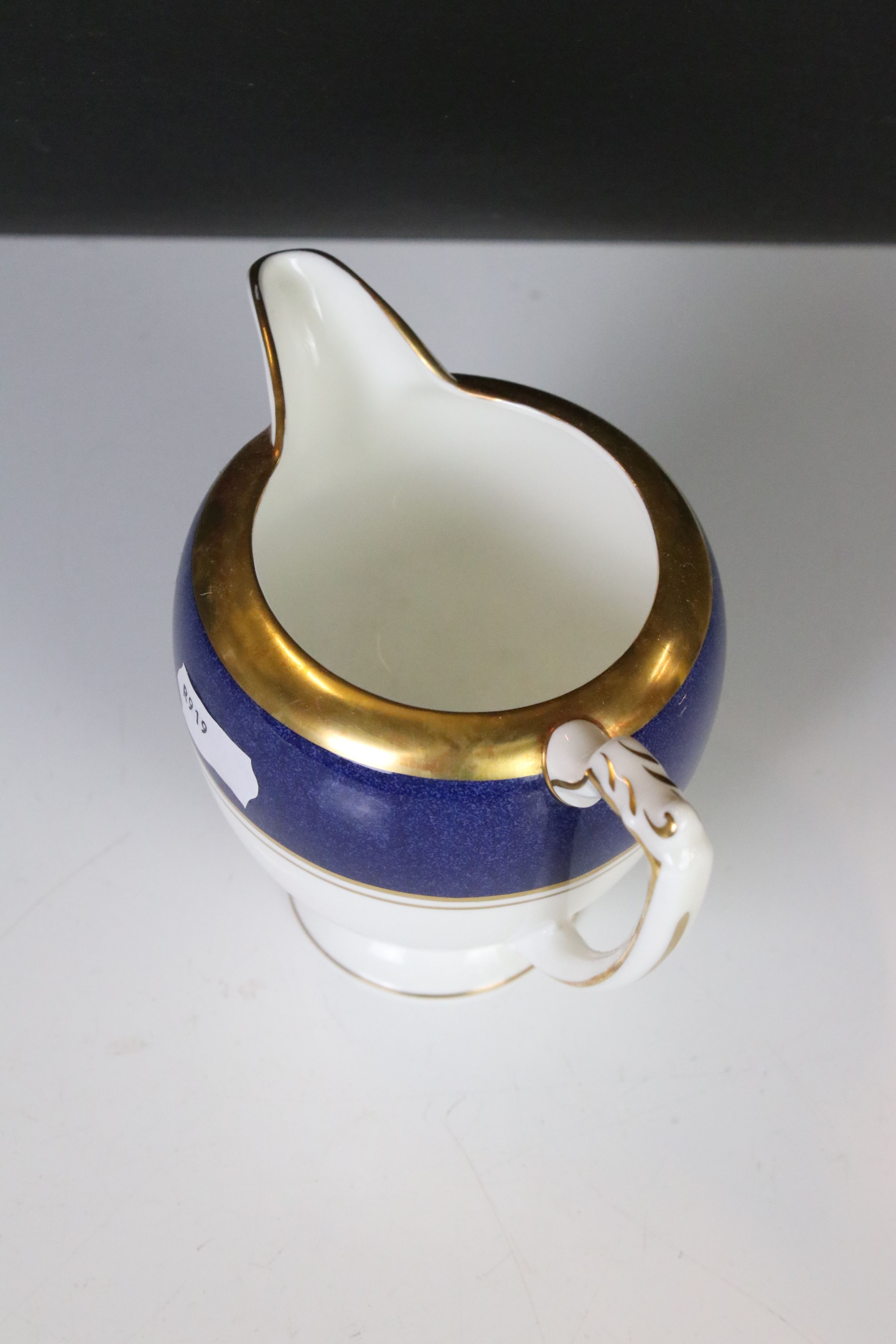 Coalport ' Athlone-Blue ' Tea and Dinner ware including Teapot, 7 tea cups, 2 coffee cups, 6 soup - Image 9 of 18