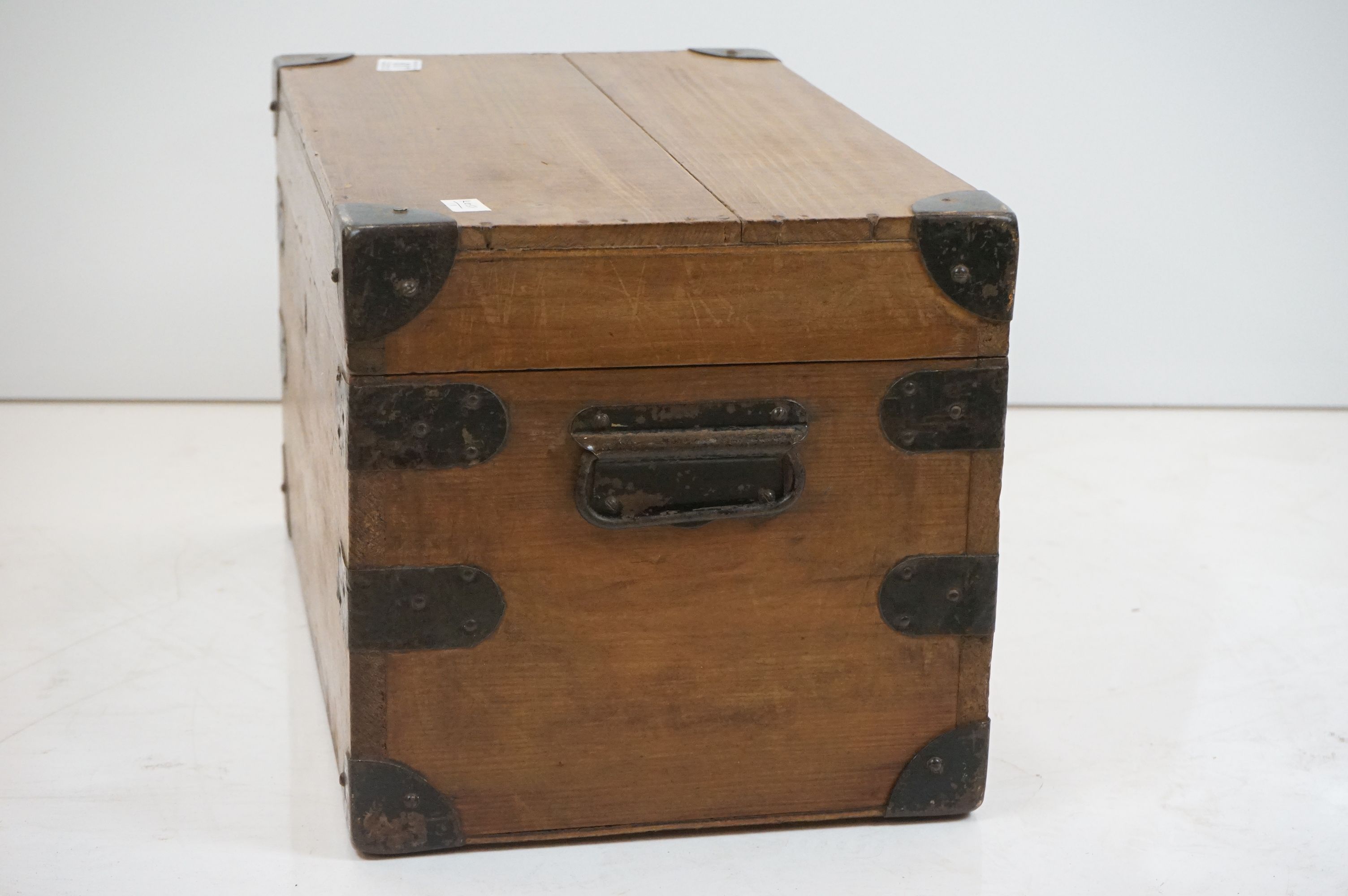 Pine Tack Box, 50cm wide x 29cm high - Image 9 of 12